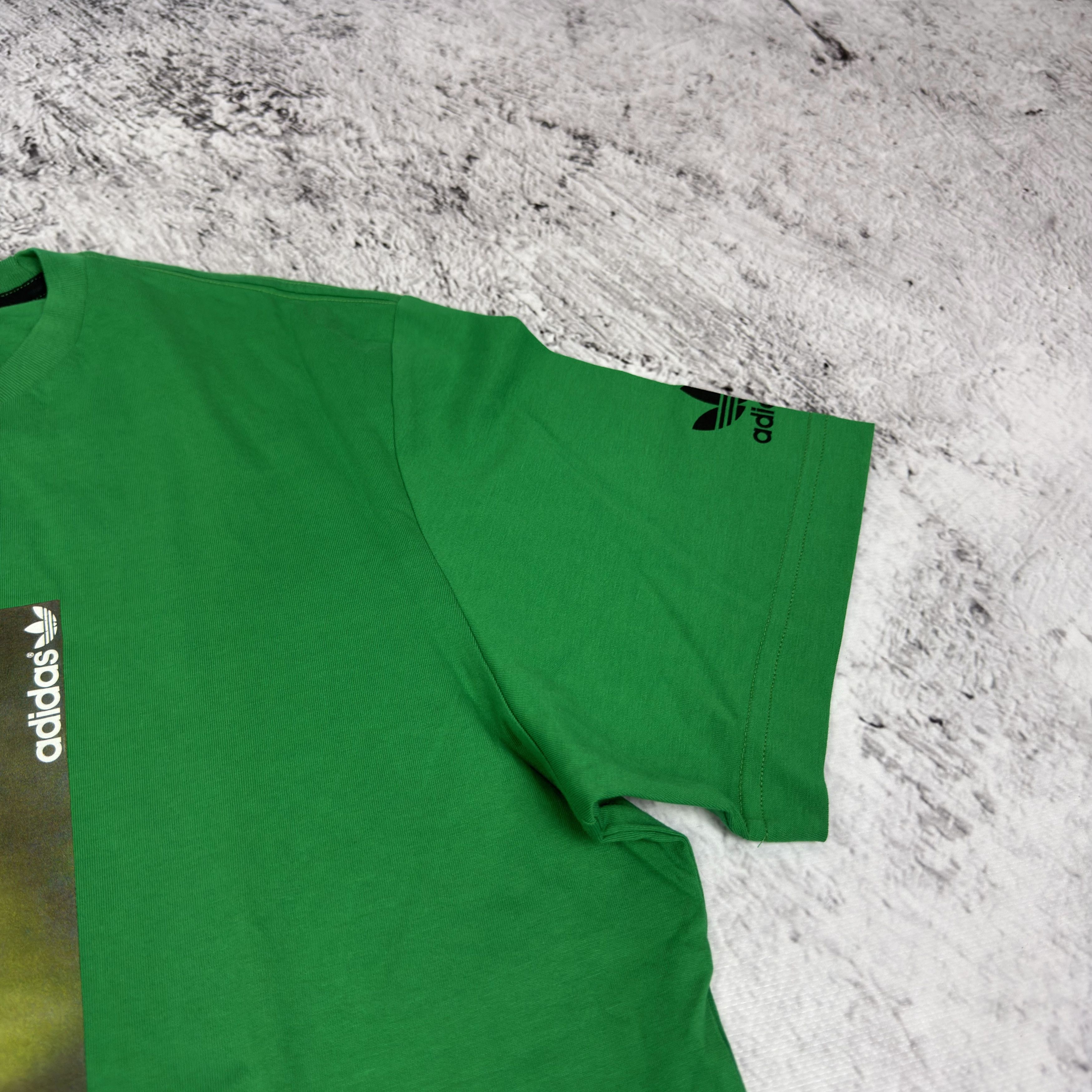 Adidas Adidas mens A Girl with AB Fairway Gazon Graphic T-Shirt S Size US S / EU 44-46 / 1 - 4 Thumbnail