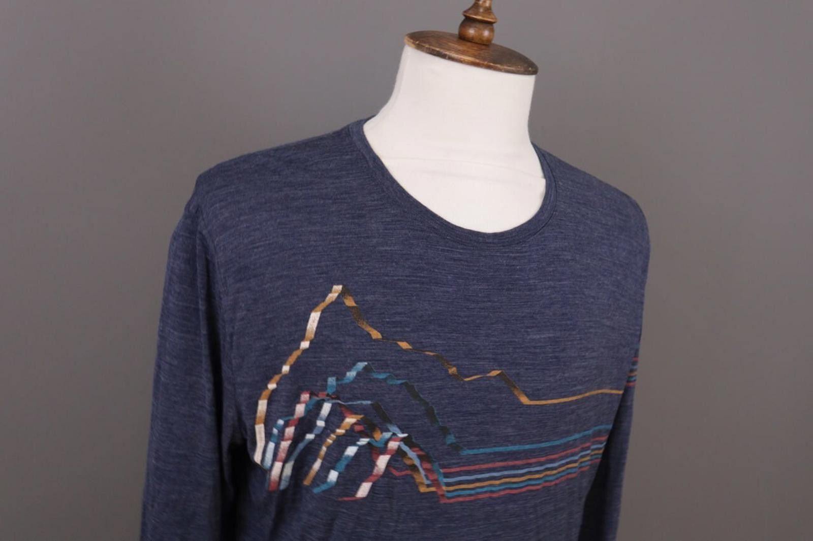 Icebreaker Icebreaker Merino Blue Striped Wool Crew Shirt Size XL Size US XL / EU 56 / 4 - 6 Thumbnail