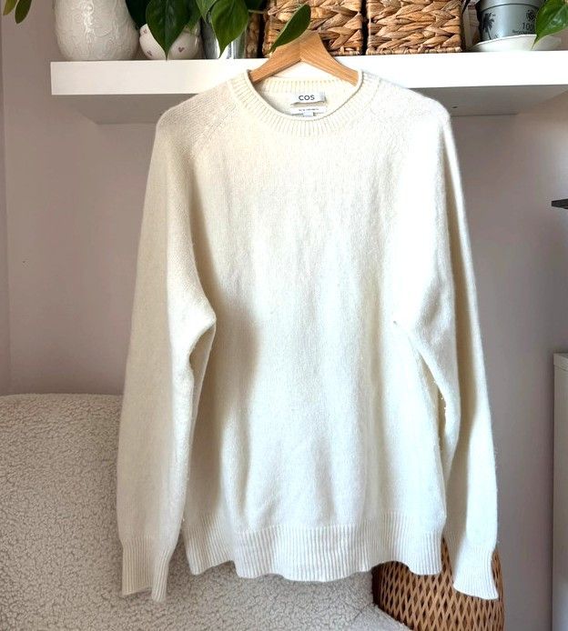 Cos 100% cashmere sweater jumper ecru thick weave vintage Size M / US 6-8 / IT 42-44 - 1 Thumbnail