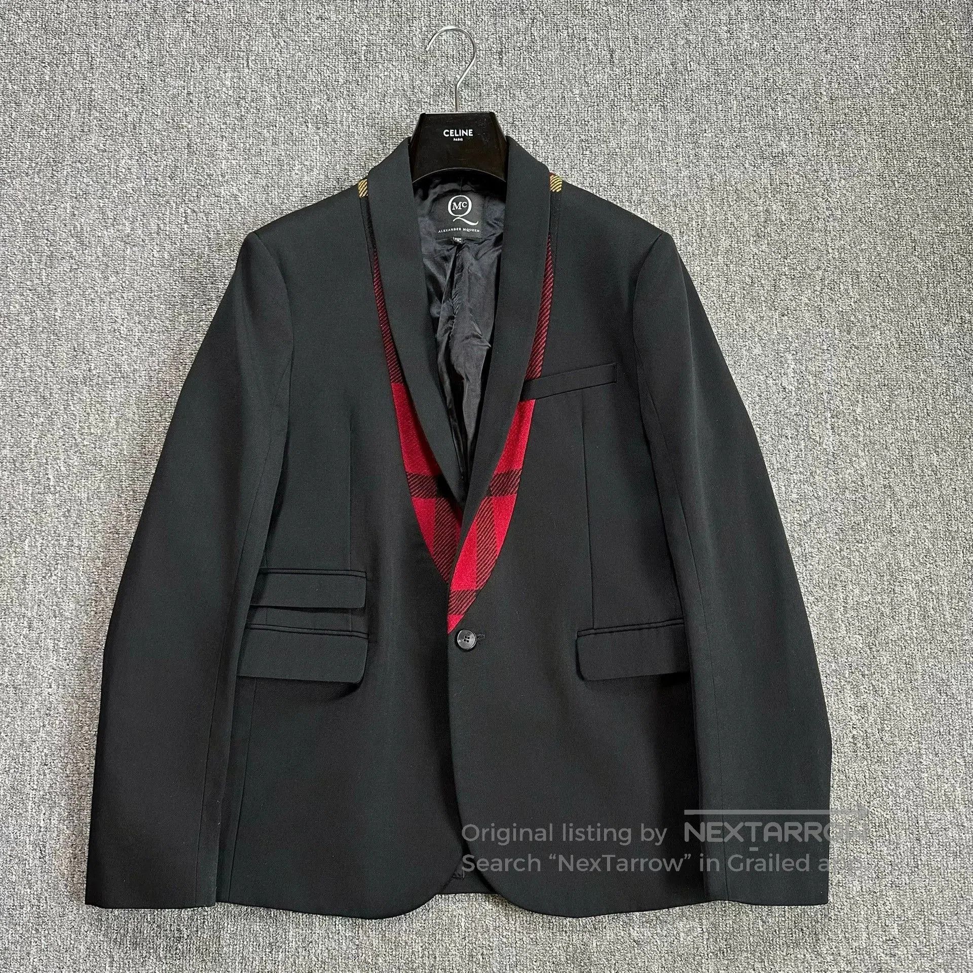 Alexander McQueen Alexander McQueen Black Paneled Collar Blazer. Size US M / EU 48-50 / 2 - 2 Thumbnail