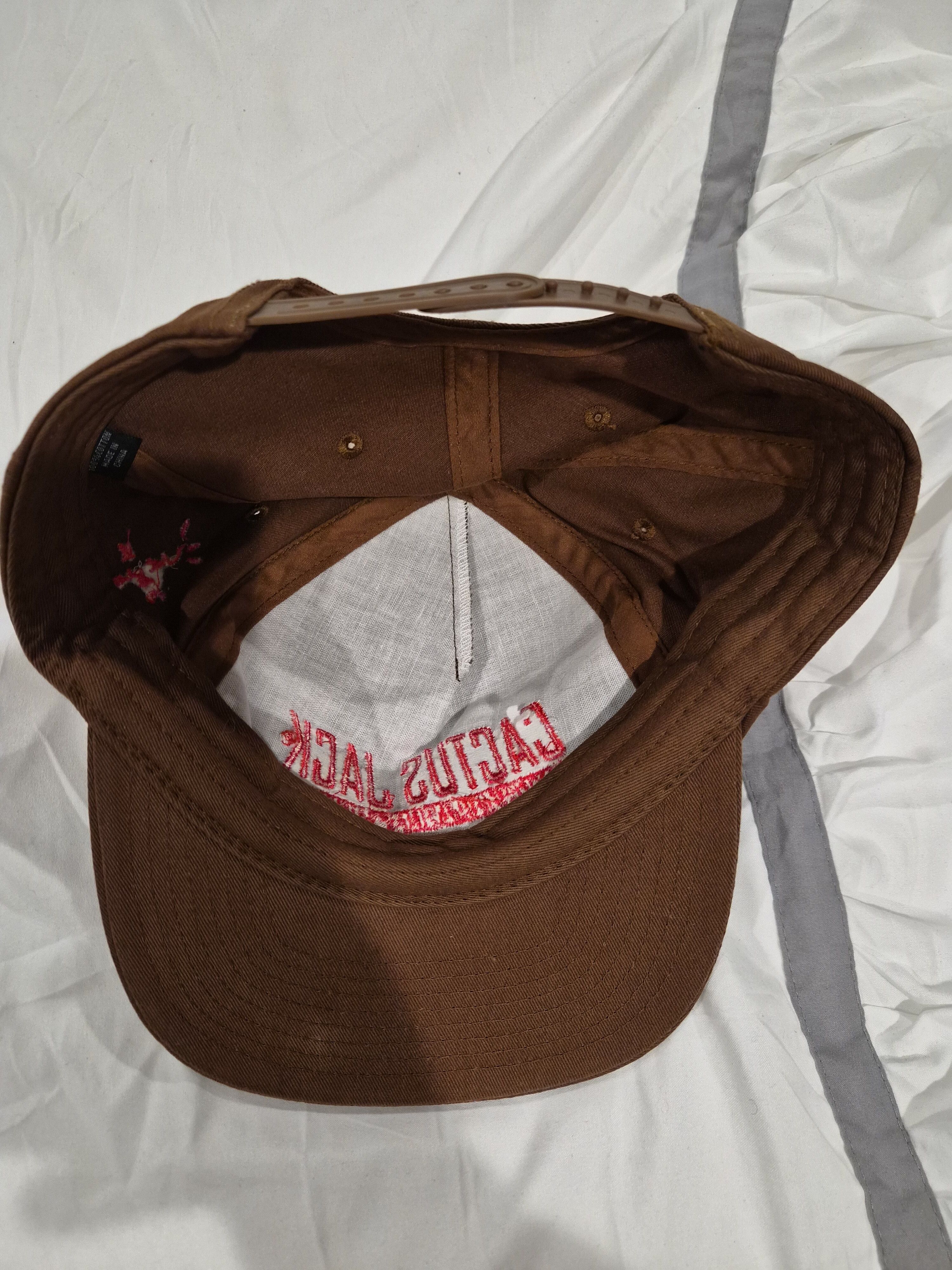 Travis Scott Cactus jack Hat Size ONE SIZE - 4 Thumbnail