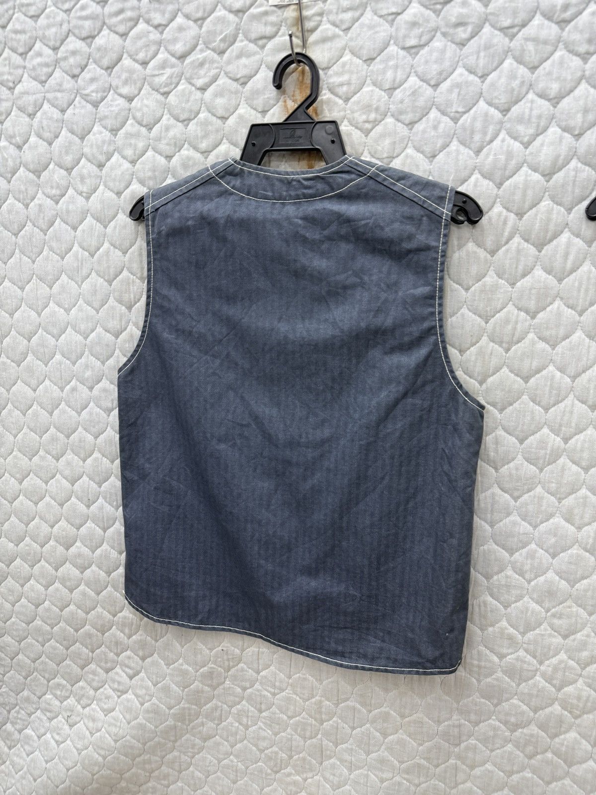 Hypebeast 🔥🔥🔥ARCHIVE CHIQUITA VEST Size US M / EU 48-50 / 2 - 5 Thumbnail