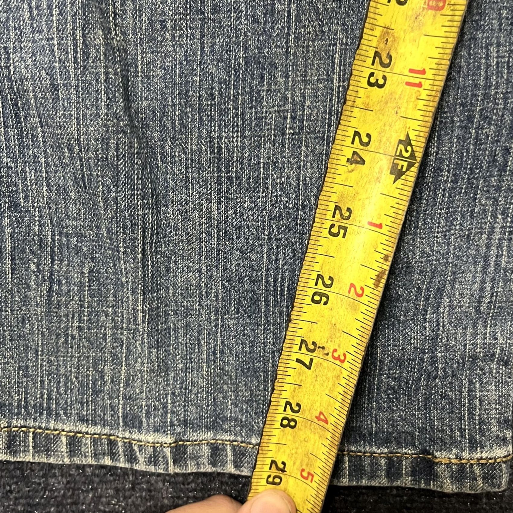 Vintage VINTAGE? No. Signature Levi Strauss Jeans Womens 12 Medium Blue Low Rise Bootcut Denim Jeans. Size 34" / US 12 / IT 48 - 6 Thumbnail