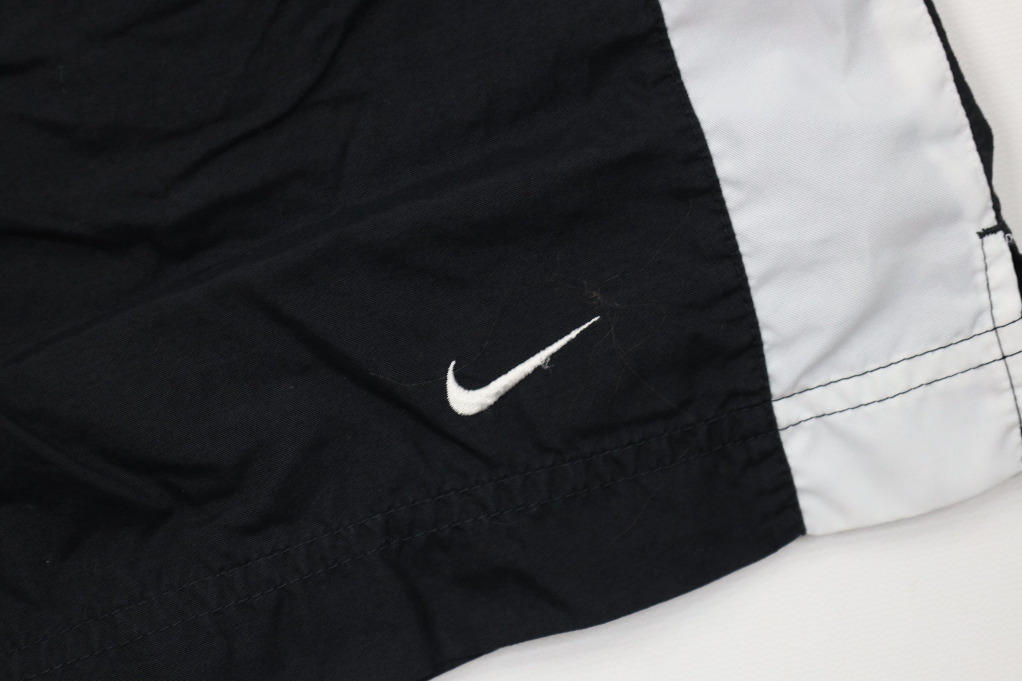 Nike Vintage 90s Nike Swoosh Lined Running Jogging Soccer Shorts Size US 36 / EU 52 - 5 Thumbnail