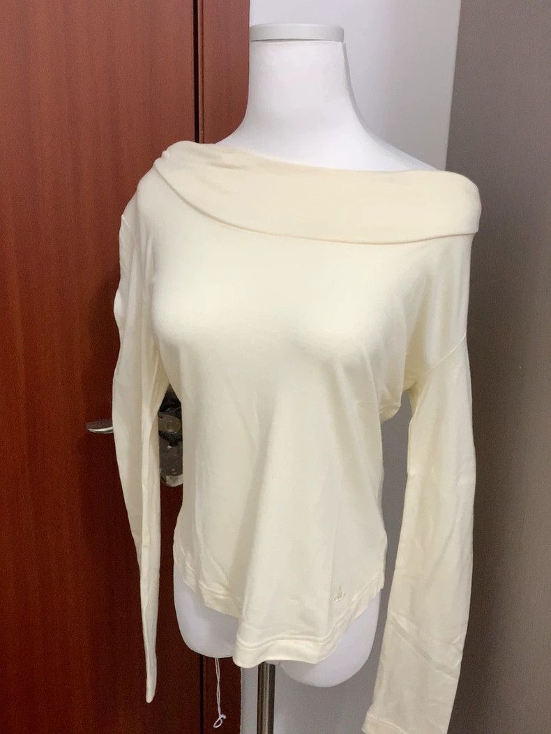 Vivienne Westwood Vivienne Westwood A red and orange one-word shoulder irreg Size M / US 6-8 / IT 42-44 - 1 Thumbnail