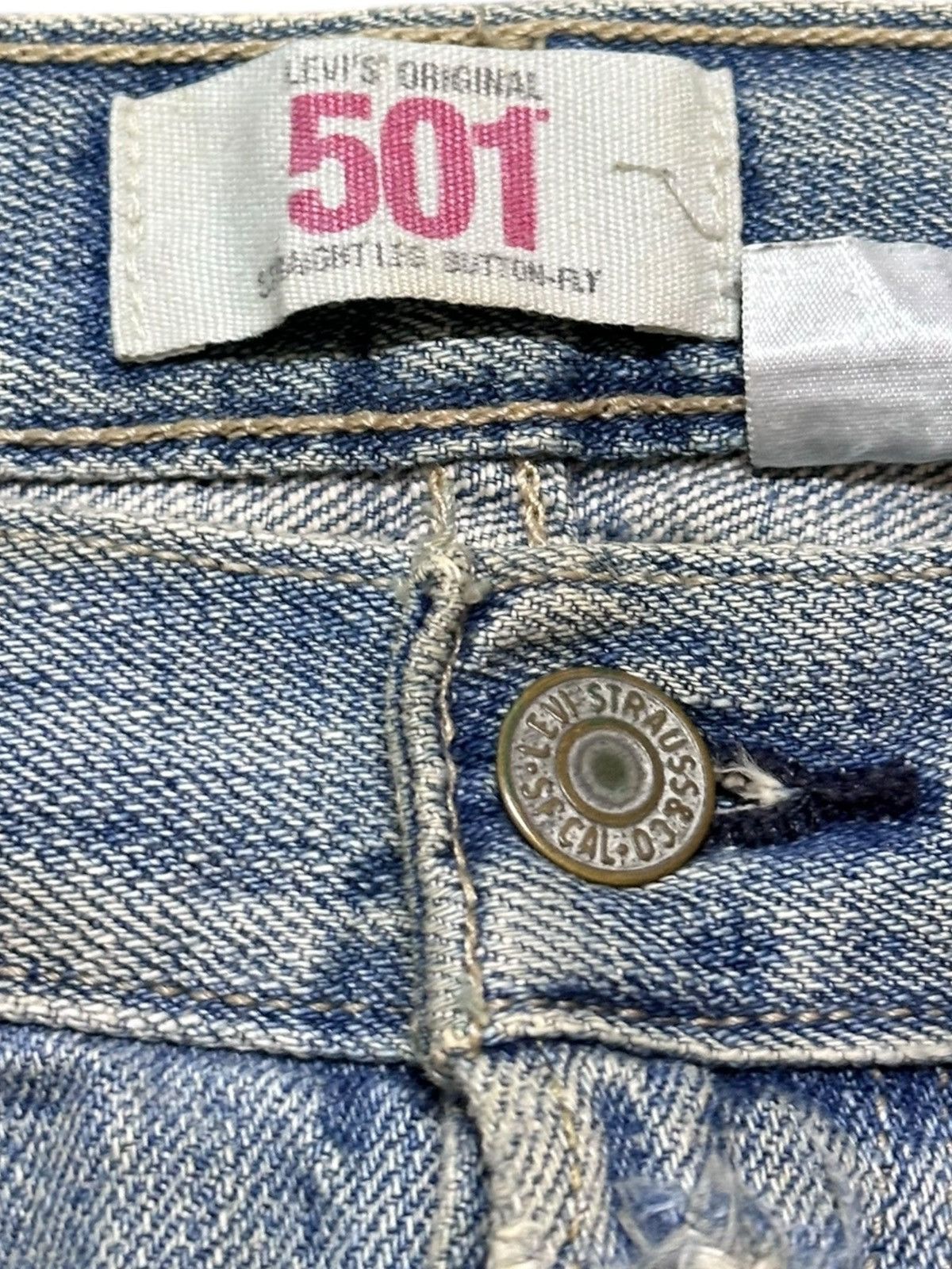 Levi's Vintage Clothing Vintage Levi’s 501 Faded Ripped Grunge Distressed Denim Size US 31 - 5 Thumbnail