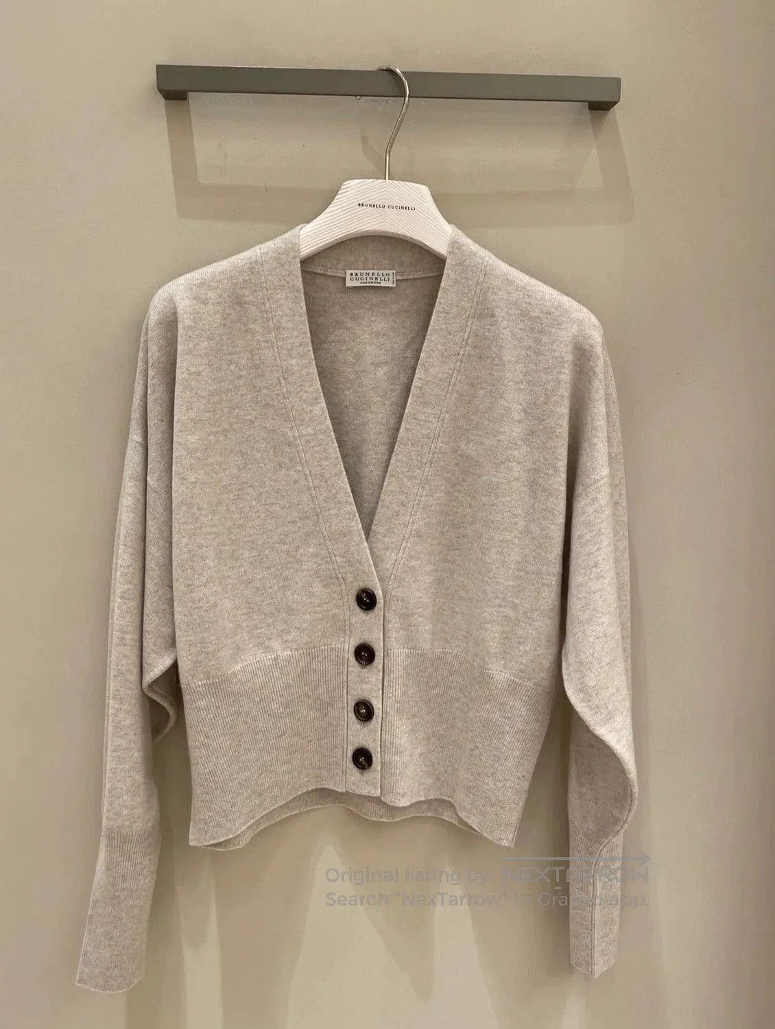 Brunello Cucinelli Brunello Cucinelli V-Neck Cardigan Sweater. Size US XS / EU 42 / 0 - 1 Thumbnail