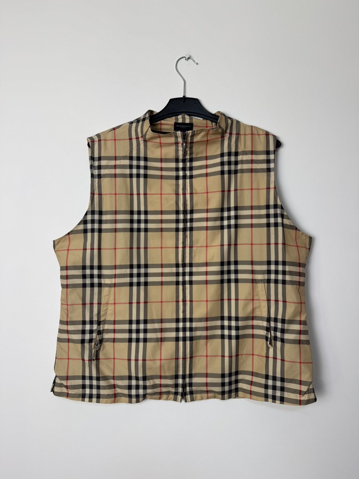 Burberry Vintage Burberry Stripe Vest Luxury Designer Size US XL / EU 56 / 4 - 1 Thumbnail