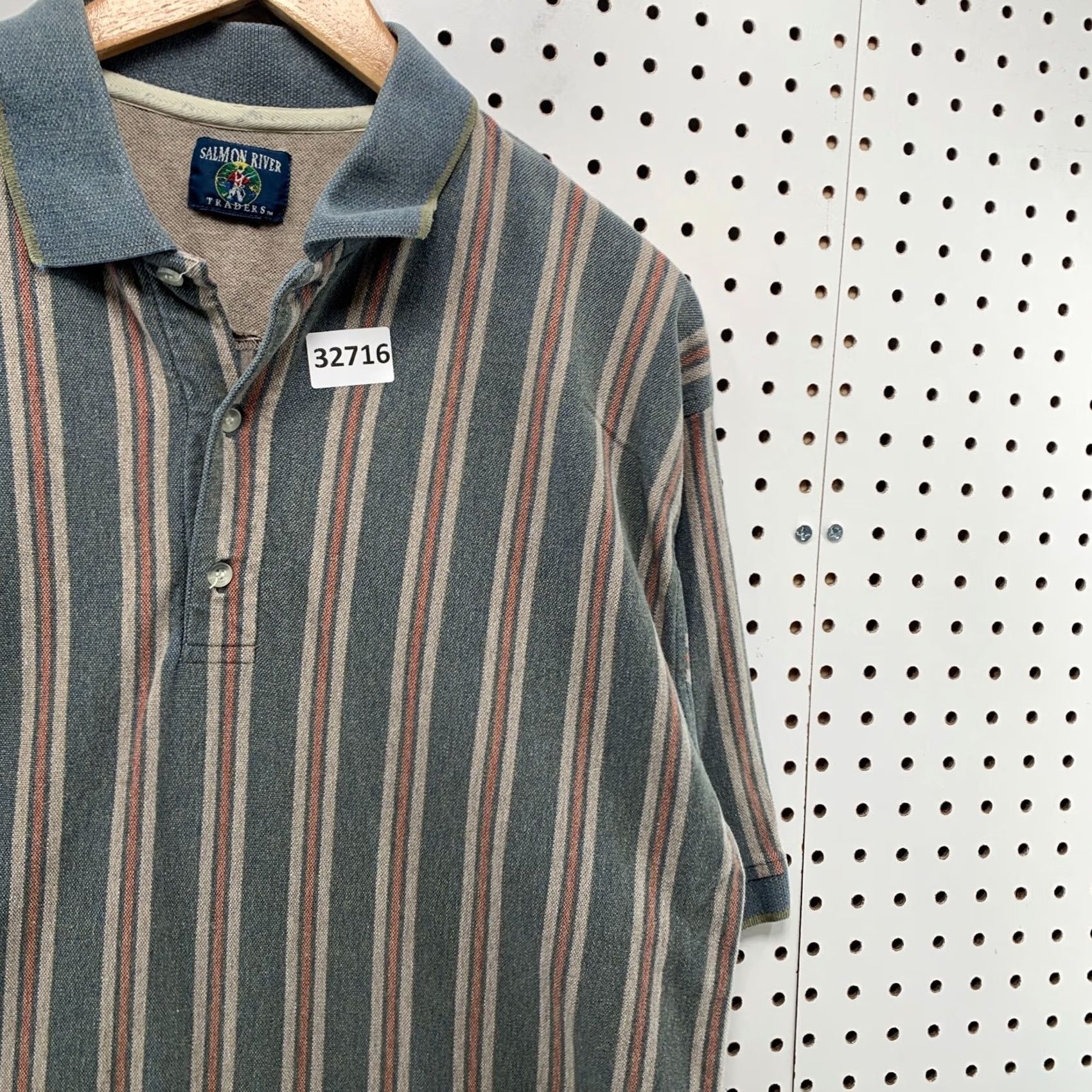 Vintage VINTAGE Salmon River Traders Polo Shirt Mens Large Striped Collared 22.5x32 Size US L / EU 52-54 / 3 - 3 Thumbnail
