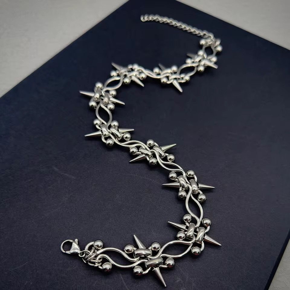 Japanese Brand Punk Rock Piercing Spike Double Layer Chain Necklace Size ONE SIZE - 5 Thumbnail