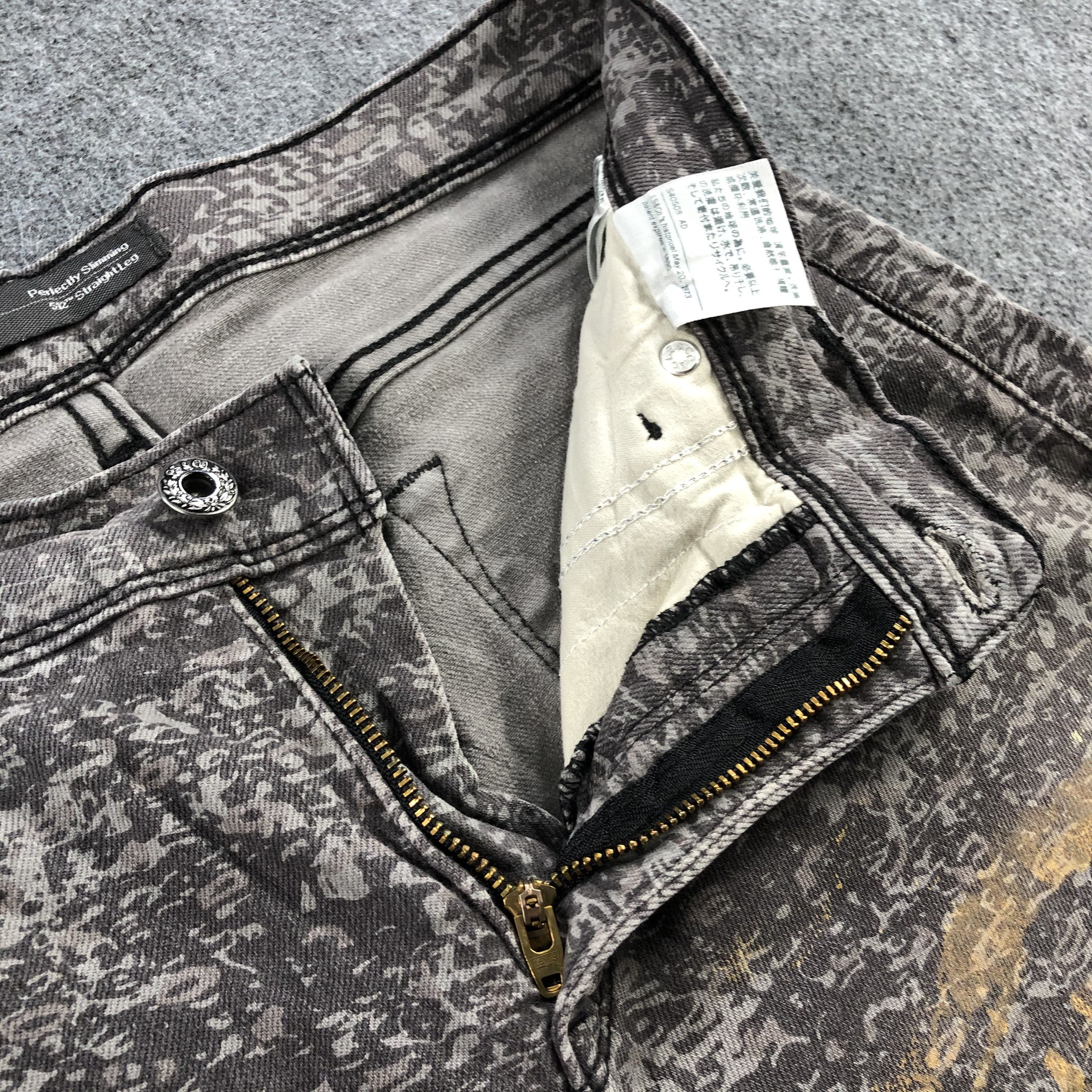 Levi's Vintage Levis Jeans-J1999 Size US 31 - 13 Thumbnail