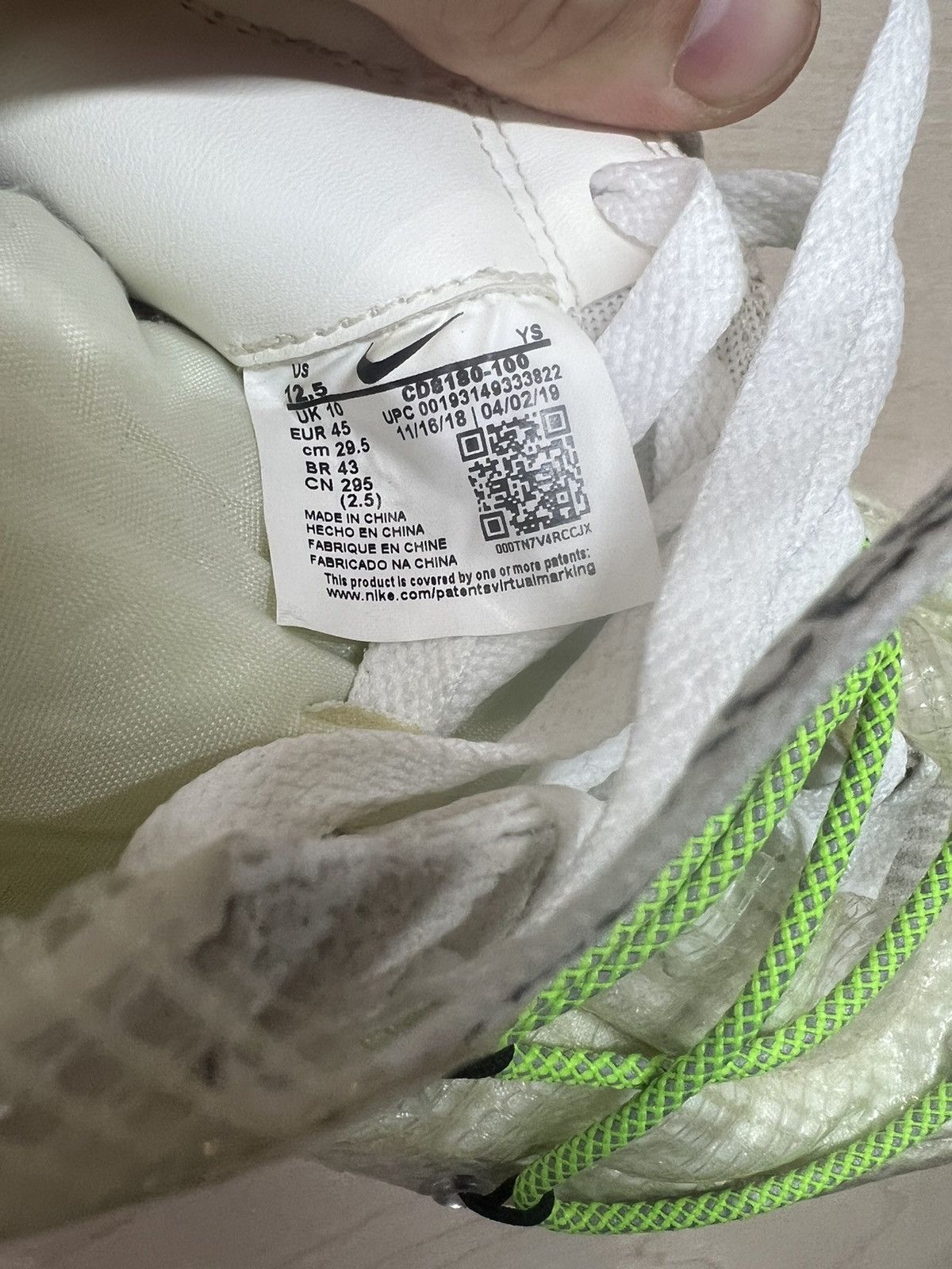 Nike Nike Off-White x Waffle Racer 'Electric Green' Size US 11 / EU 44 - 9 Thumbnail