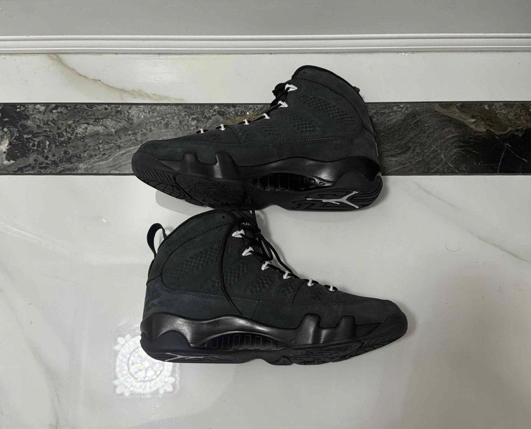 Jordan Brand Air Jordan 9 Retro Anthracite Black Size 11 Brand New w/ Box Size US 11 / EU 44 - 2 Thumbnail