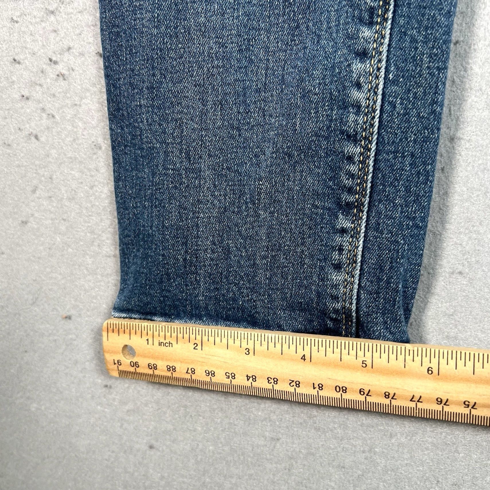 Reiss Reiss Slim Fit Jeans Womens 27 Blue Medium Wash Denim Cotton Blend Tapered Leg Medium Wash Womens Size 27" / US 4 / IT 40 - 6 Thumbnail