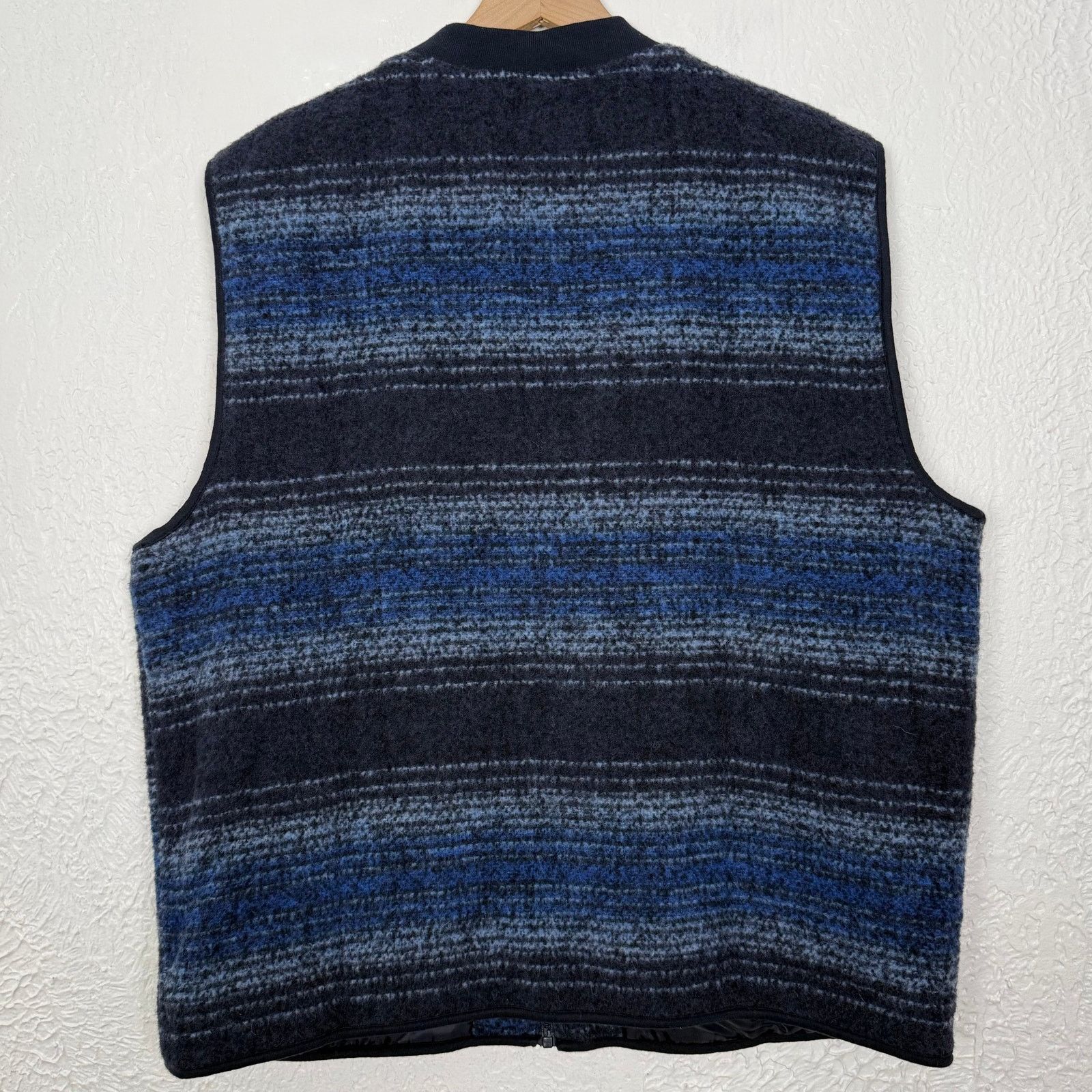 Old Navy Old Navy Relaxed Boiled Wool Striped Full Zip Vest Large NWT Size US L / EU 52-54 / 3 - 3 Thumbnail