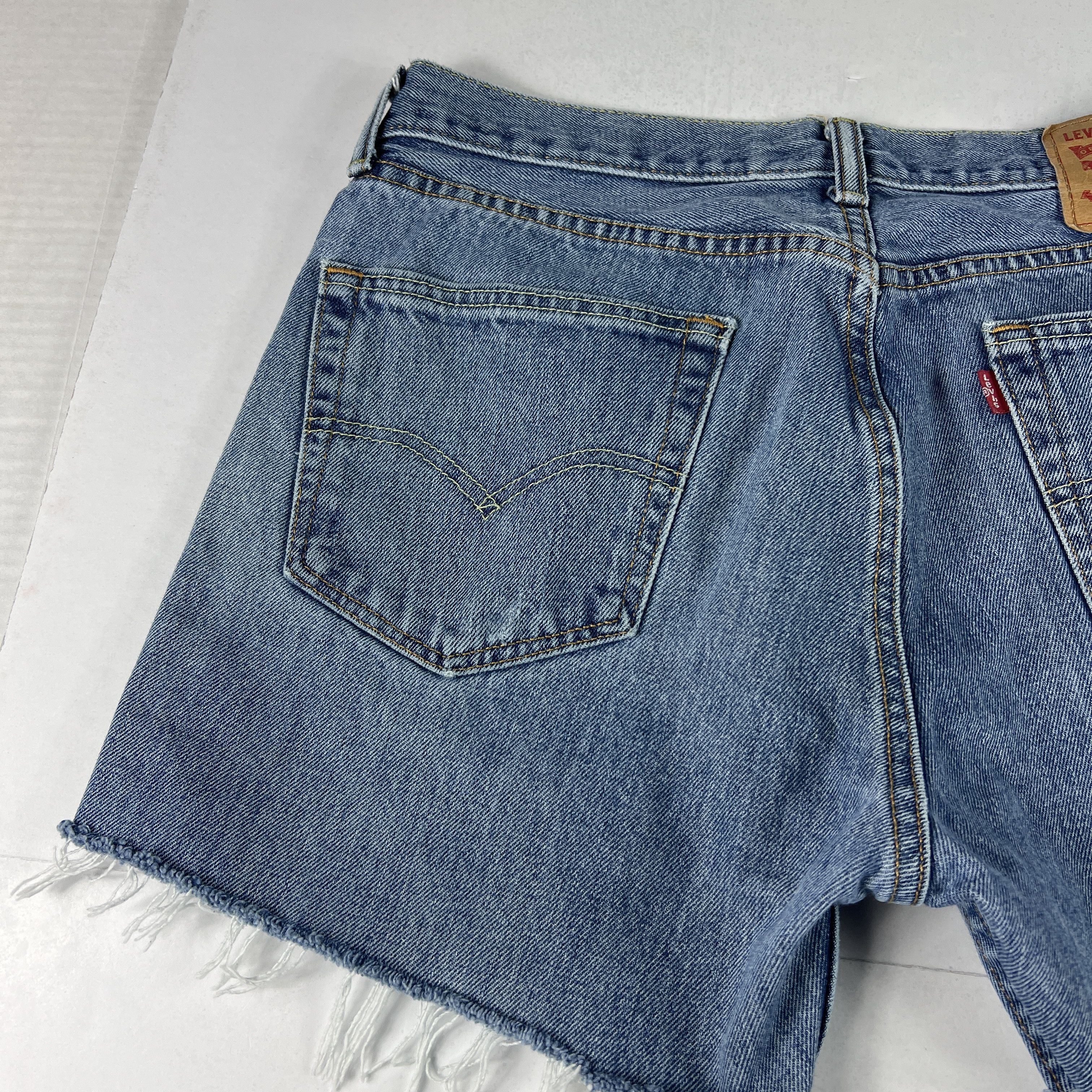 Levi's Levi's Jean Shorts 505 Faded Cut Off Cotton Denim Jorts Size US 33 - 10 Thumbnail