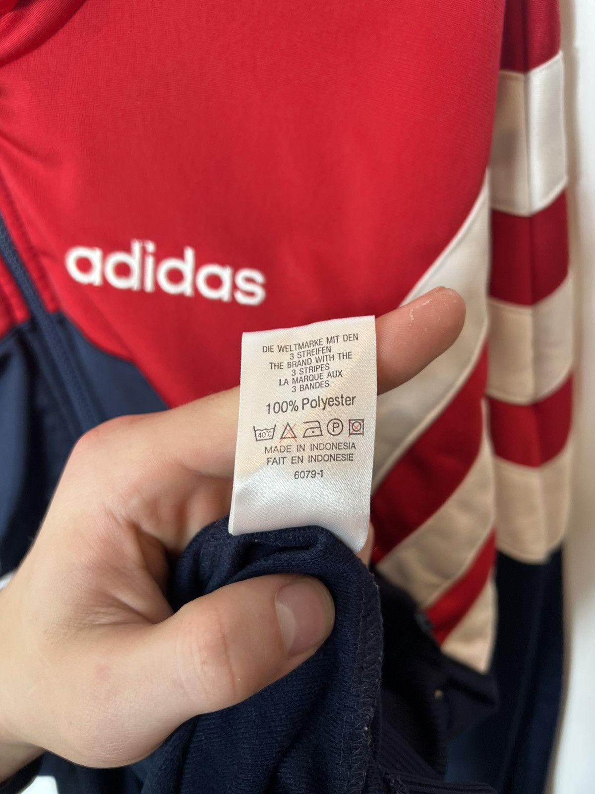Adidas Vintage 90s streetwear y2k adidas striped Track Jacket Size US M / EU 48-50 / 2 - 10 Thumbnail