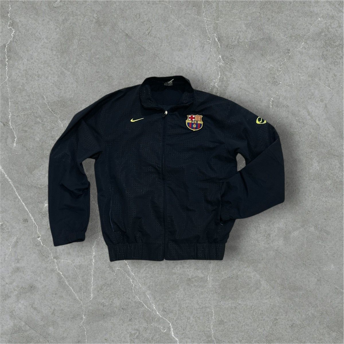 Nike Barcelona Vintage Jacke Size US L / EU 52-54 / 3 - 1 Thumbnail