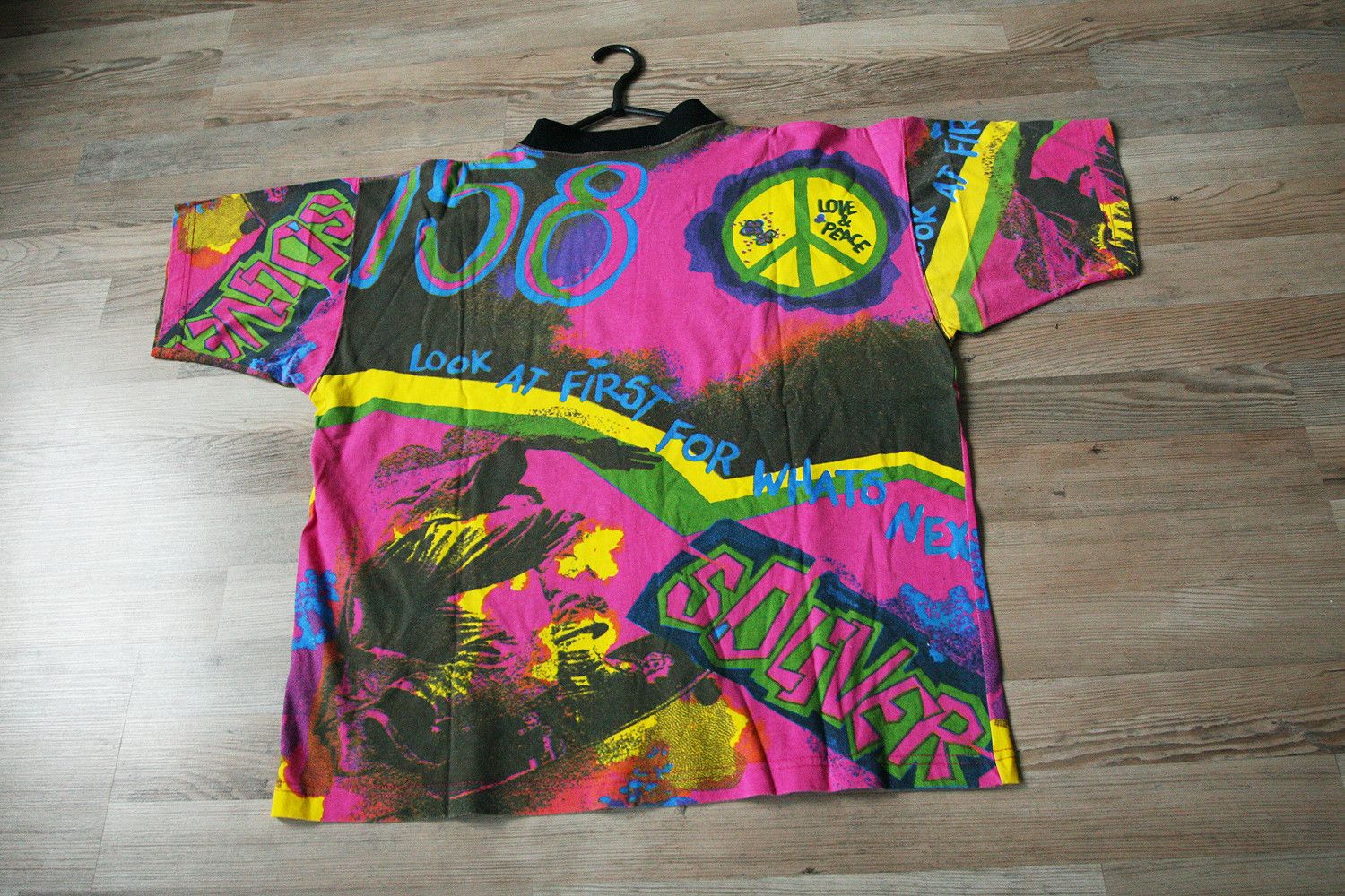 Rap Tees Vintage 90s AOP all over print T Shirt Graffitti Boxy Fit Size US L / EU 52-54 / 3 - 4 Thumbnail