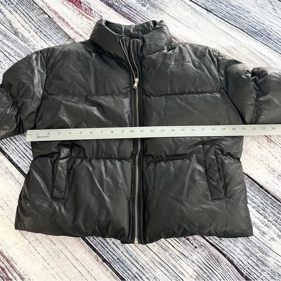 Other Altar'd State Black Gloss Cropped Puffer Jacket Size M / US 6-8 / IT 42-44 - 8 Thumbnail