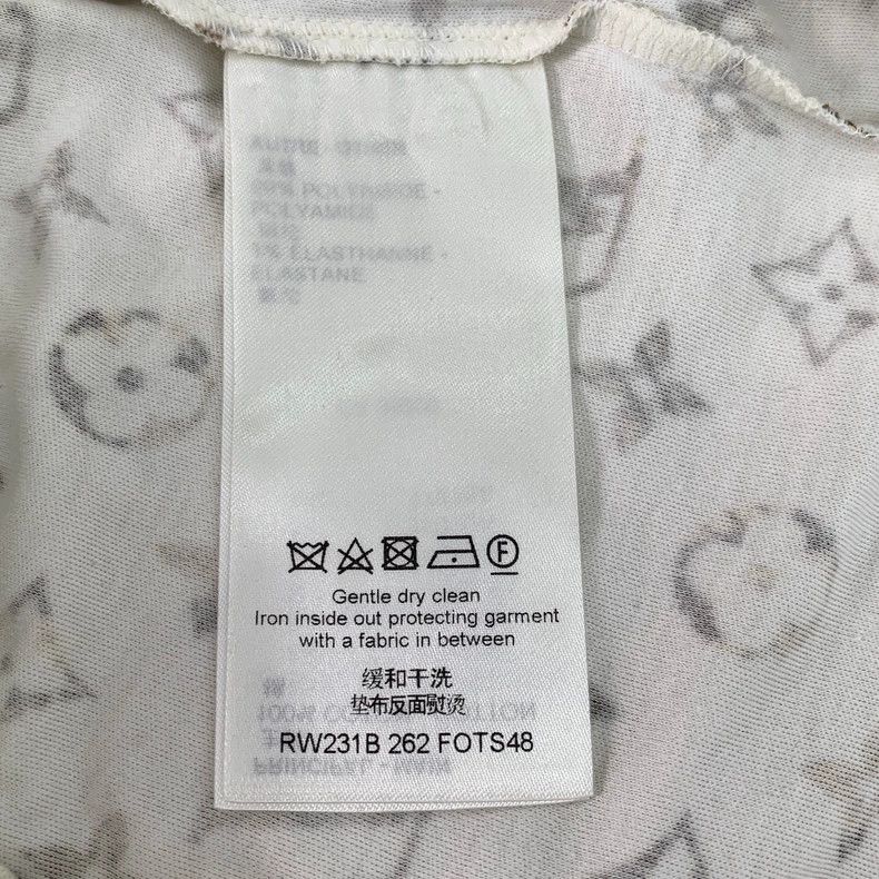Louis Vuitton Louis Vuitton 23 yellow logo full print cotton crewneck sh Size S / US 4 / IT 40 - 6 Thumbnail