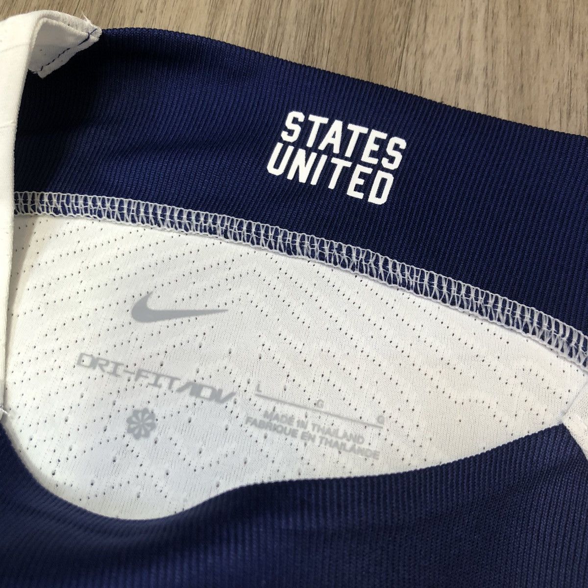 Nike USA USMNT 22/23 player issue home shirt #11 Aaronson (Bnwt) Size US L / EU 52-54 / 3 - 7 Thumbnail