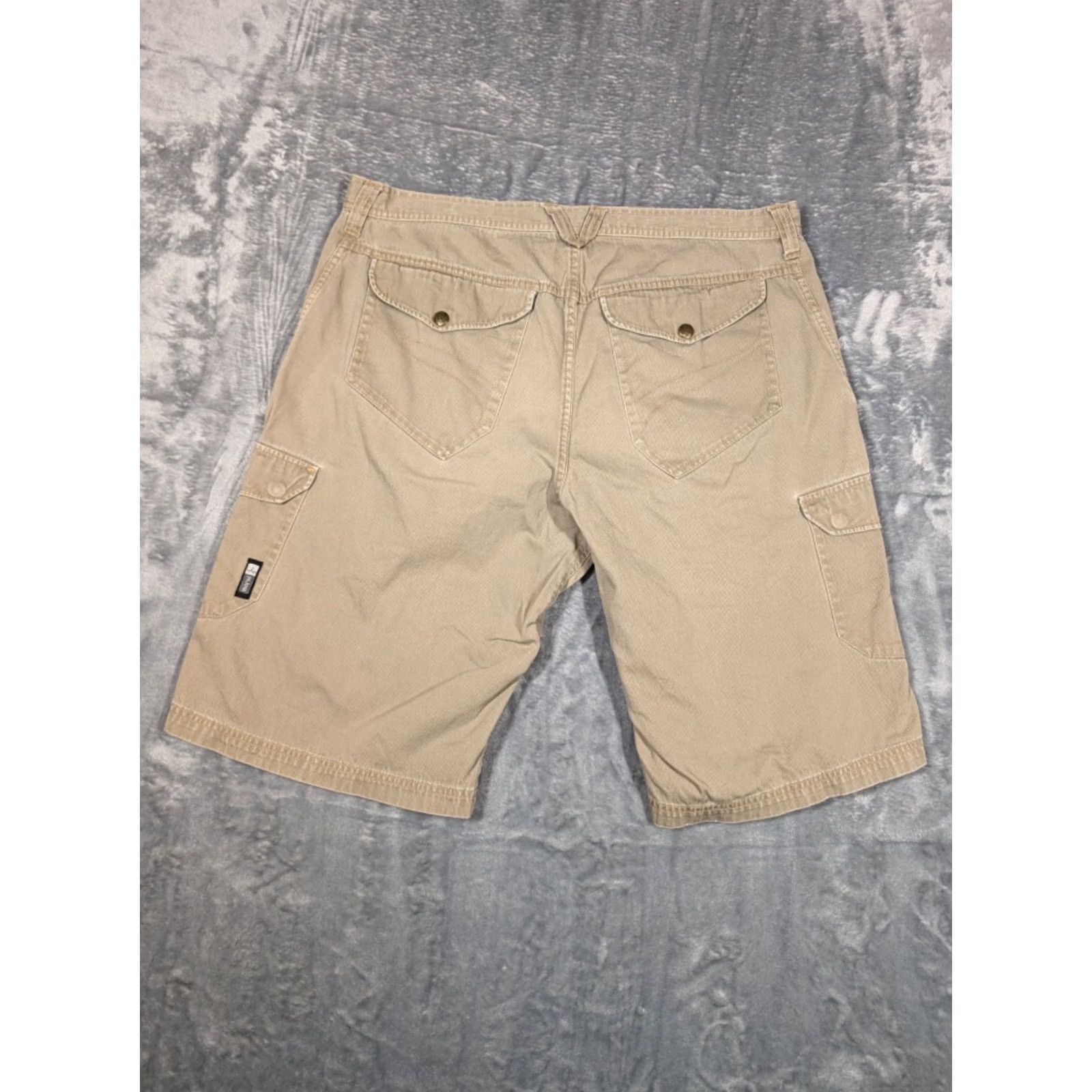 Prana prAna Shorts Mens XL Beige Stretch Cotton Blend Canvas Outdoor Chino 12 Inseam Zipper Pocket Regular Size US 36 / EU 52 - 5 Thumbnail