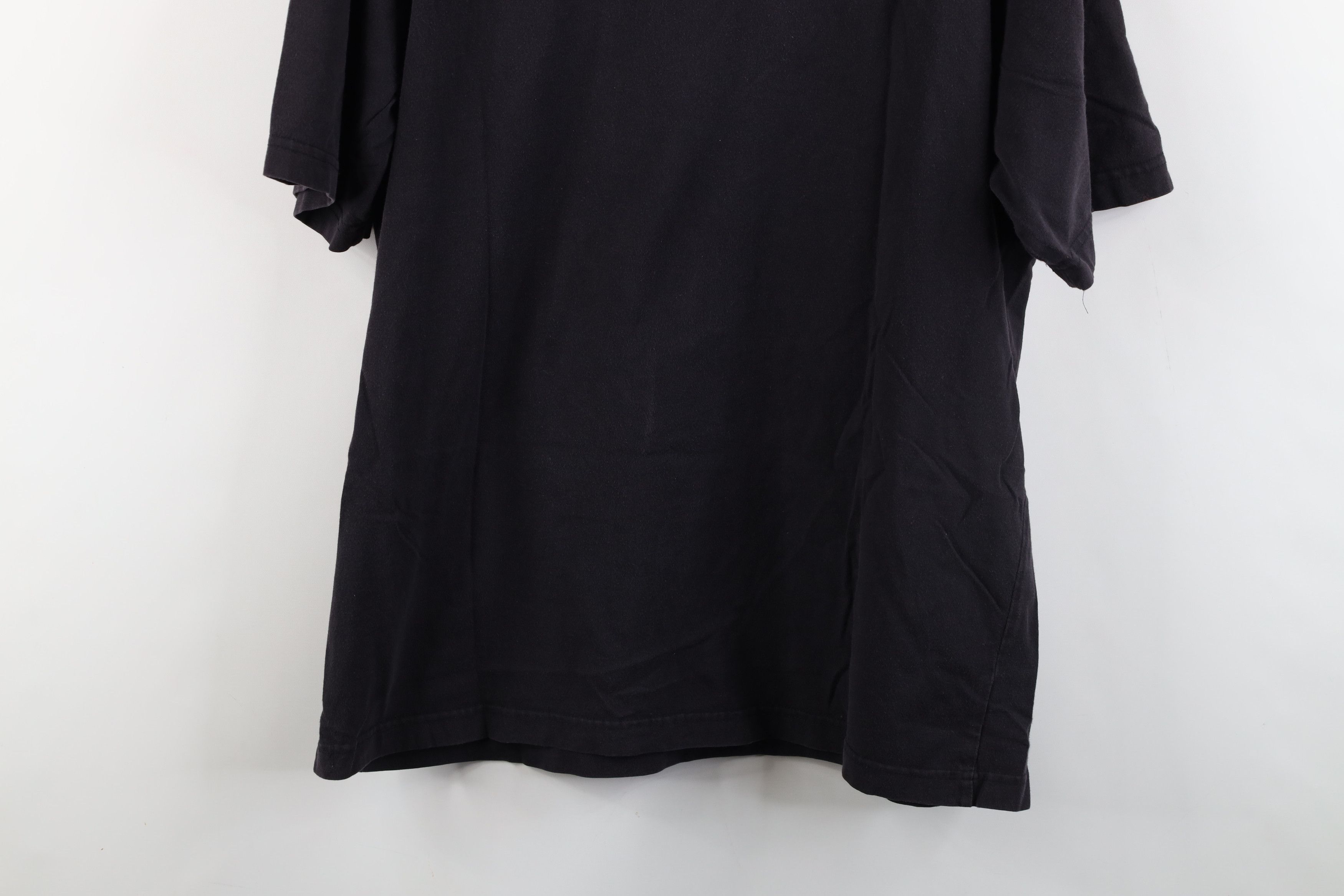 Vintage Vintage 90s Streetwear Blank Cotton Pocket T-Shirt Black Size US L / EU 52-54 / 3 - 12 Thumbnail