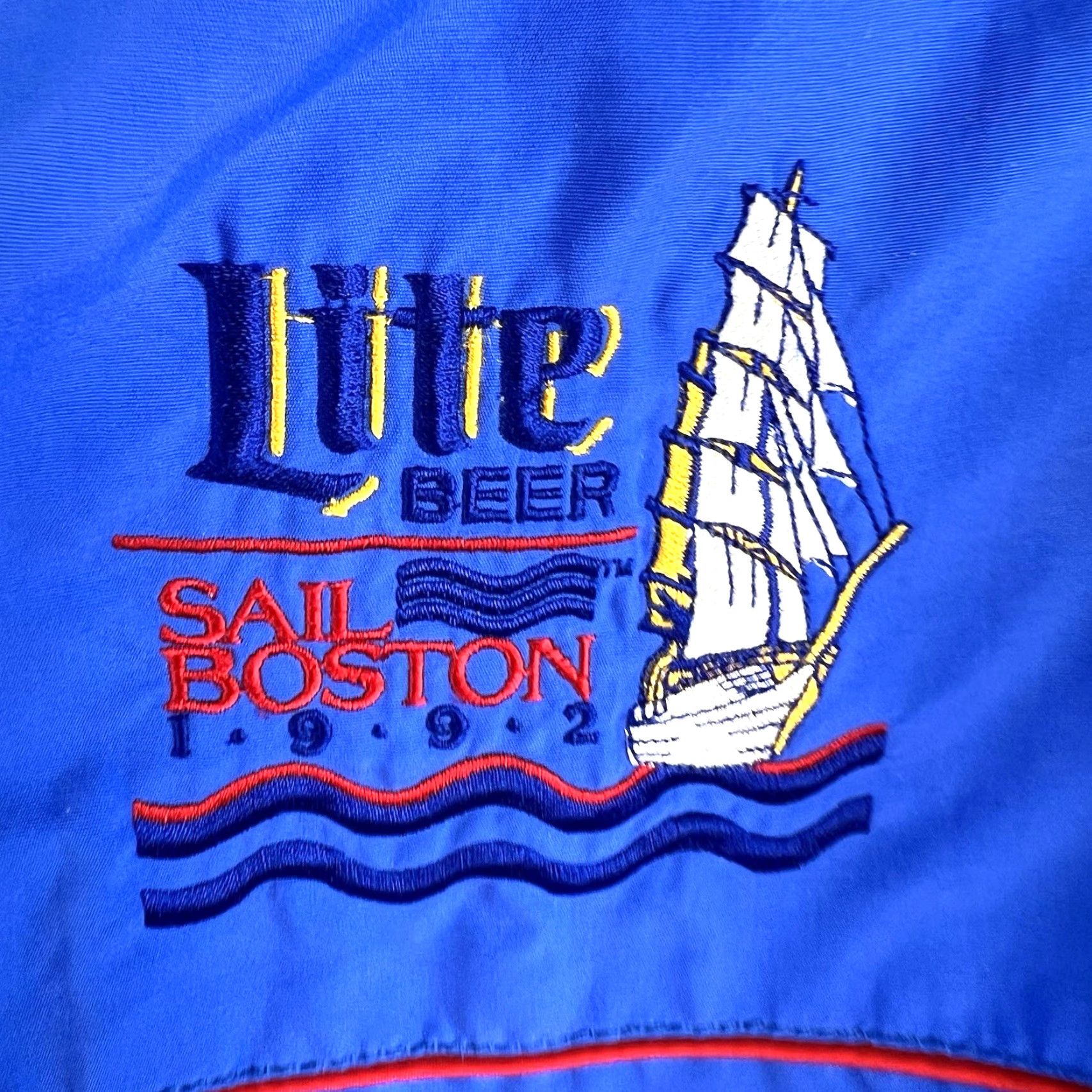 Vintage VINTAGE AF Aristocratic Sail Boston 1992 Miller Lite Sponsor Windbreaker Mens L Blue Jacket Size US L / EU 52-54 / 3 - 2 Thumbnail