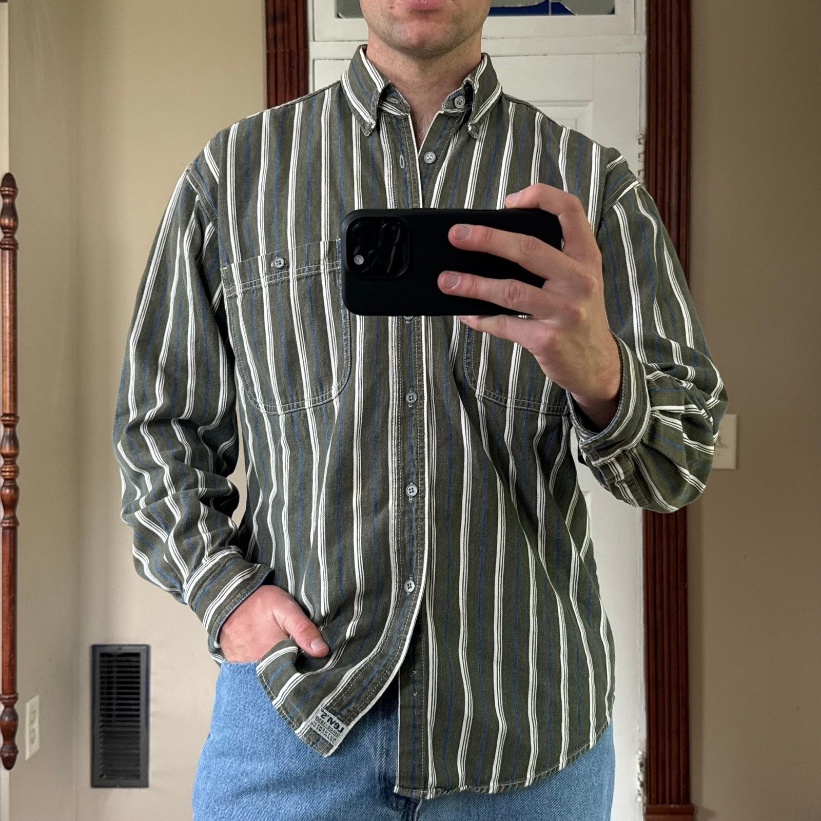 Levi's vtg Levi’s Vertical Striped Cotton Longsleeve Button Up Sz M Size US M / EU 48-50 / 2 - 6 Thumbnail