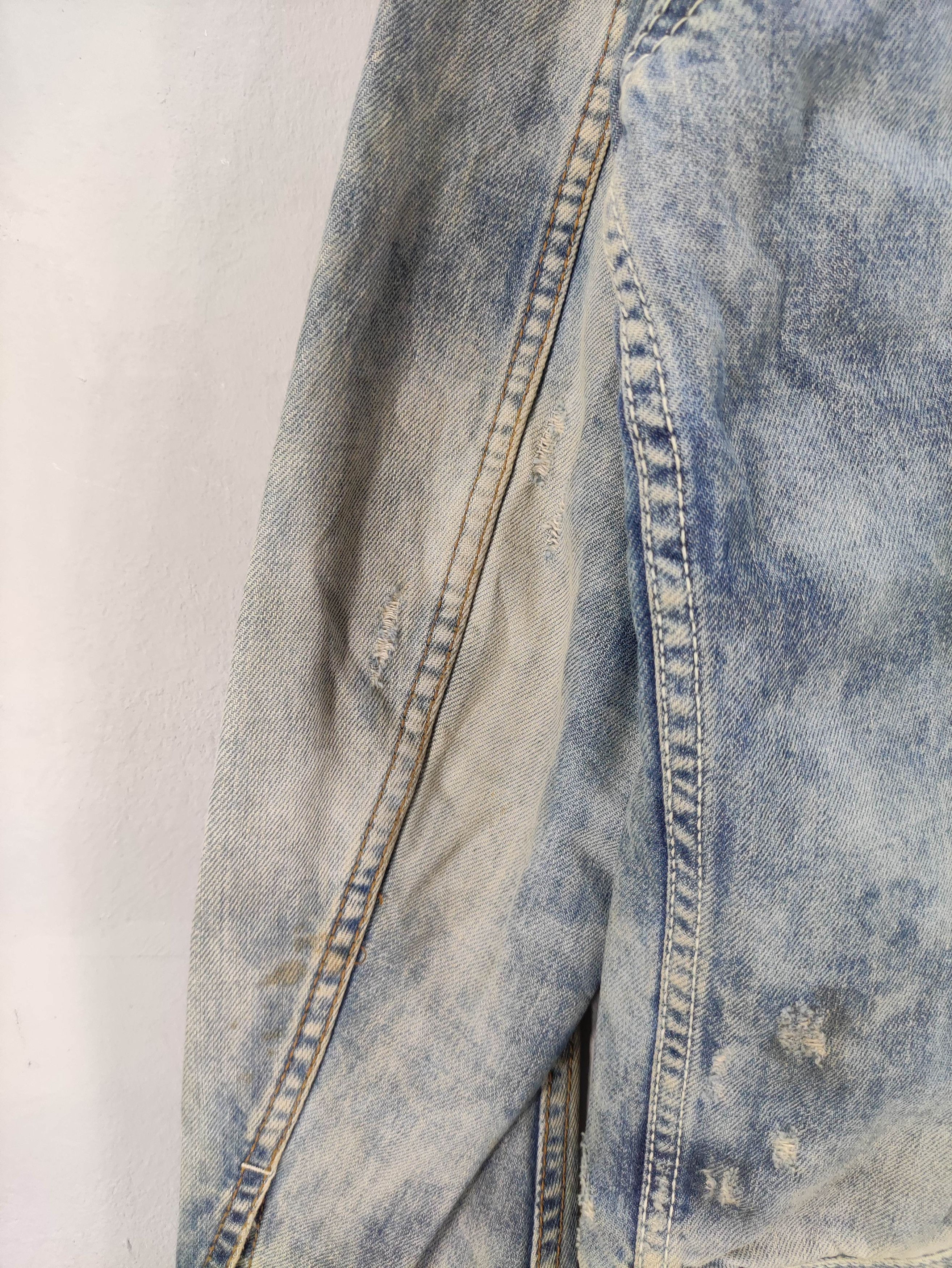 Diesel Vintage Diesel Distressed Denim Jacket Size US M / EU 48-50 / 2 - 13 Thumbnail
