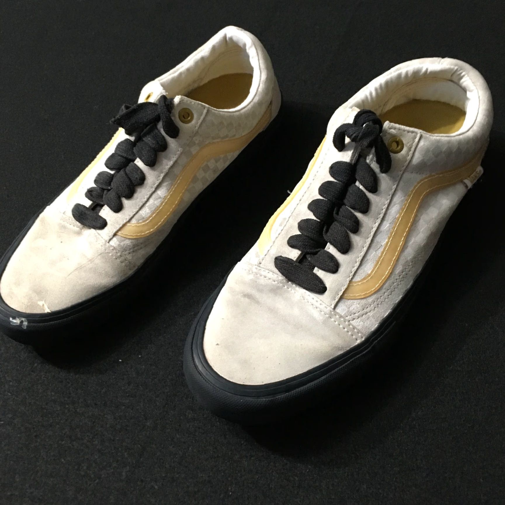 Vans Vans Off The Wall 500714 Low Top Lace Up Skateboard Shoes 9.0 Mens Sneakers Ivory Safety:None N/A Size US M / EU 48-50 / 2 - 3 Thumbnail