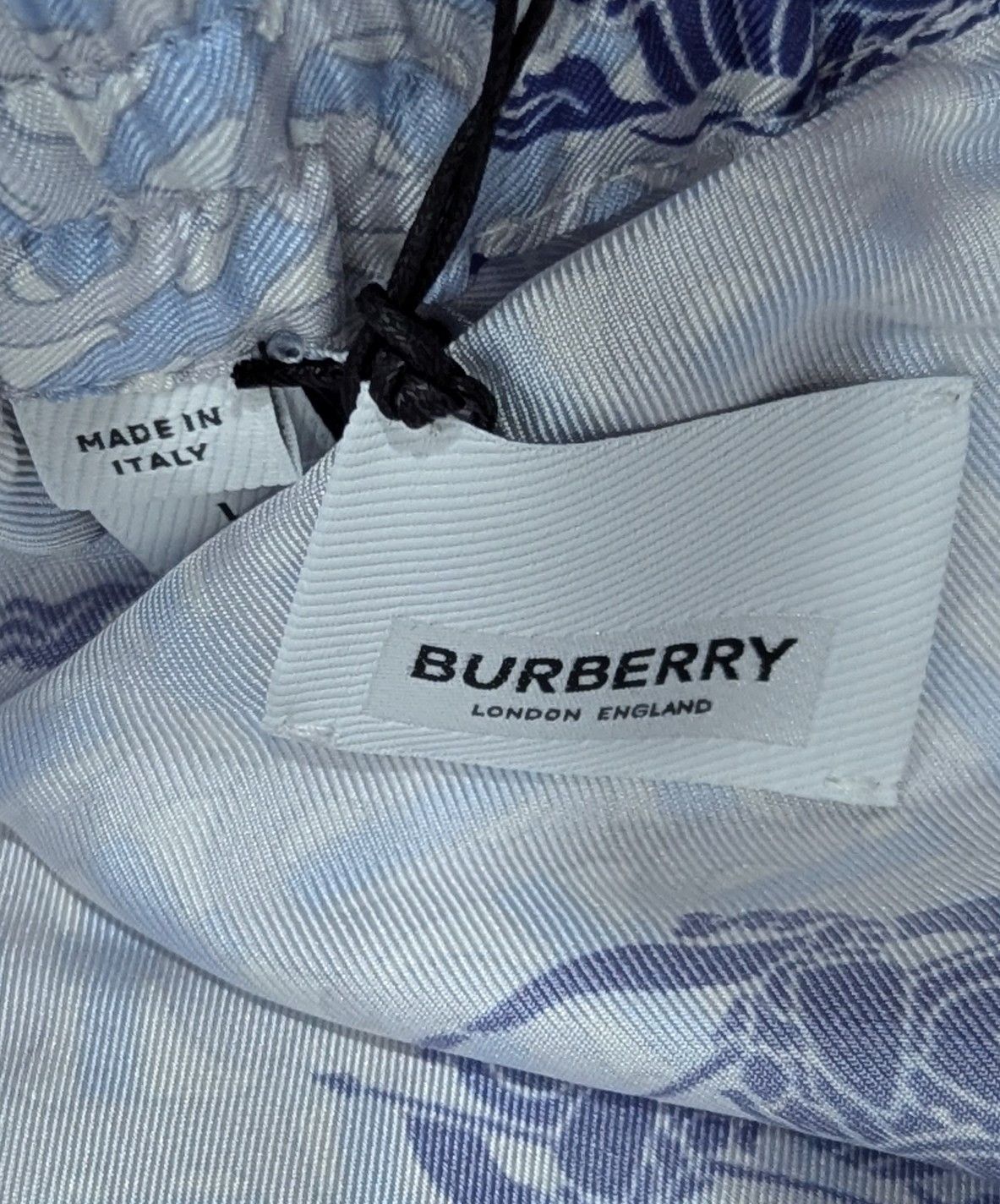 Burberry Burberry Monogram Print Silk Shorts Light Blue/Navy Large Size US 34 / EU 50 - 5 Thumbnail