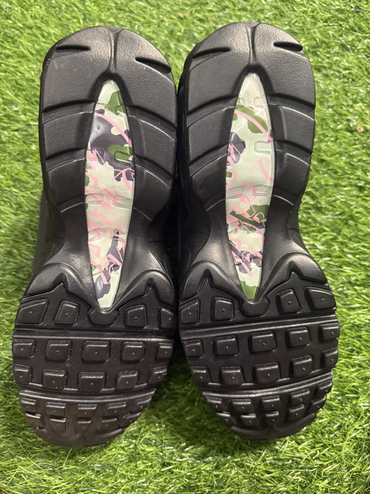 Corteiz × Nike Cortiez Air Max 95 Pink beam nikes Size US 8 / EU 41 - 3 Thumbnail