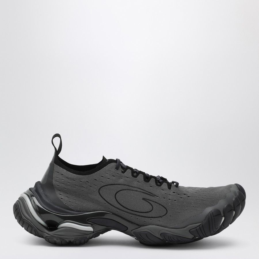 Balenciaga o1d2blof0226 Runner Sneakers in Gray Size US 9 / EU 42 - 1 Thumbnail