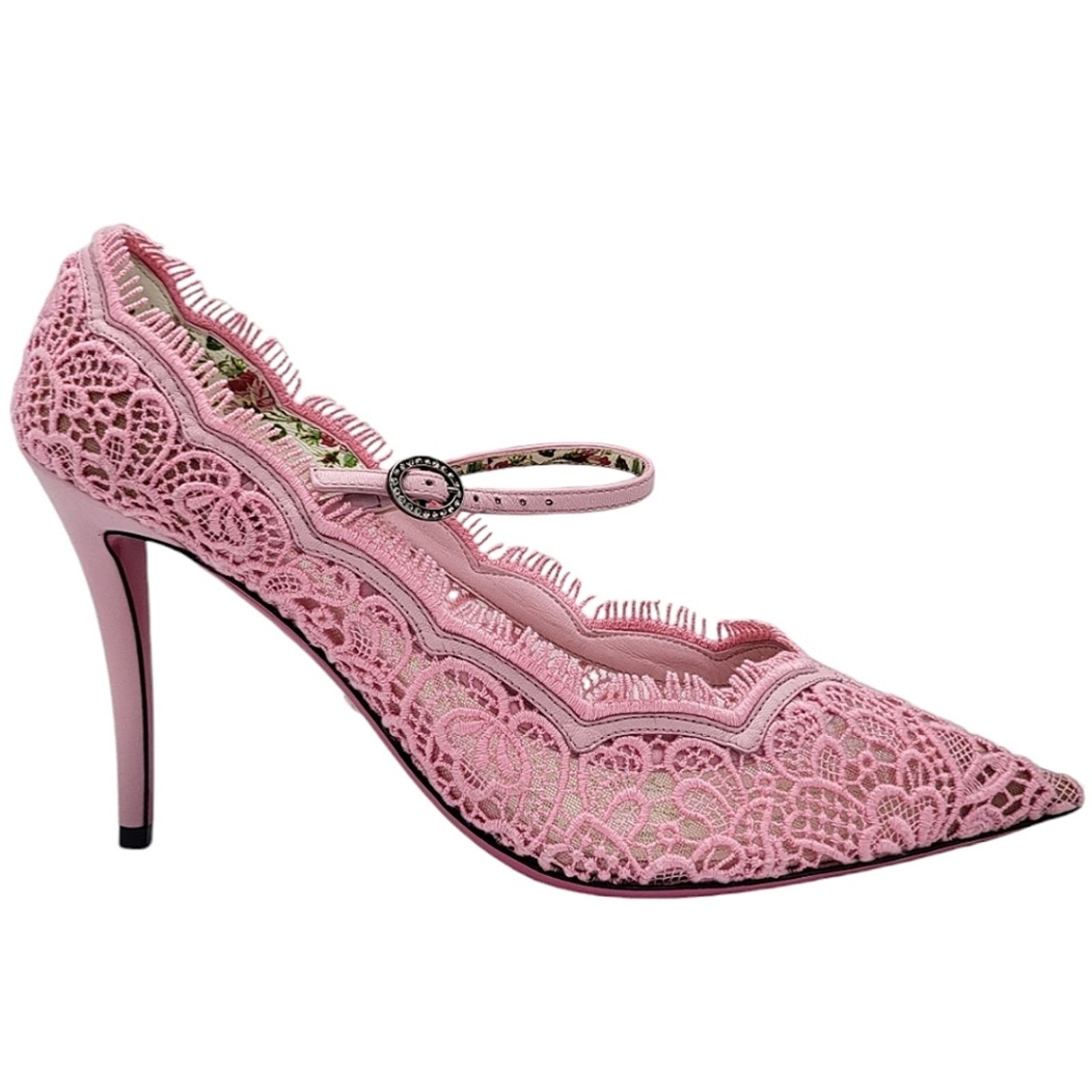 Gucci Virginia Crystal Embellished Corded Lace Pumps 39.5 Footwear