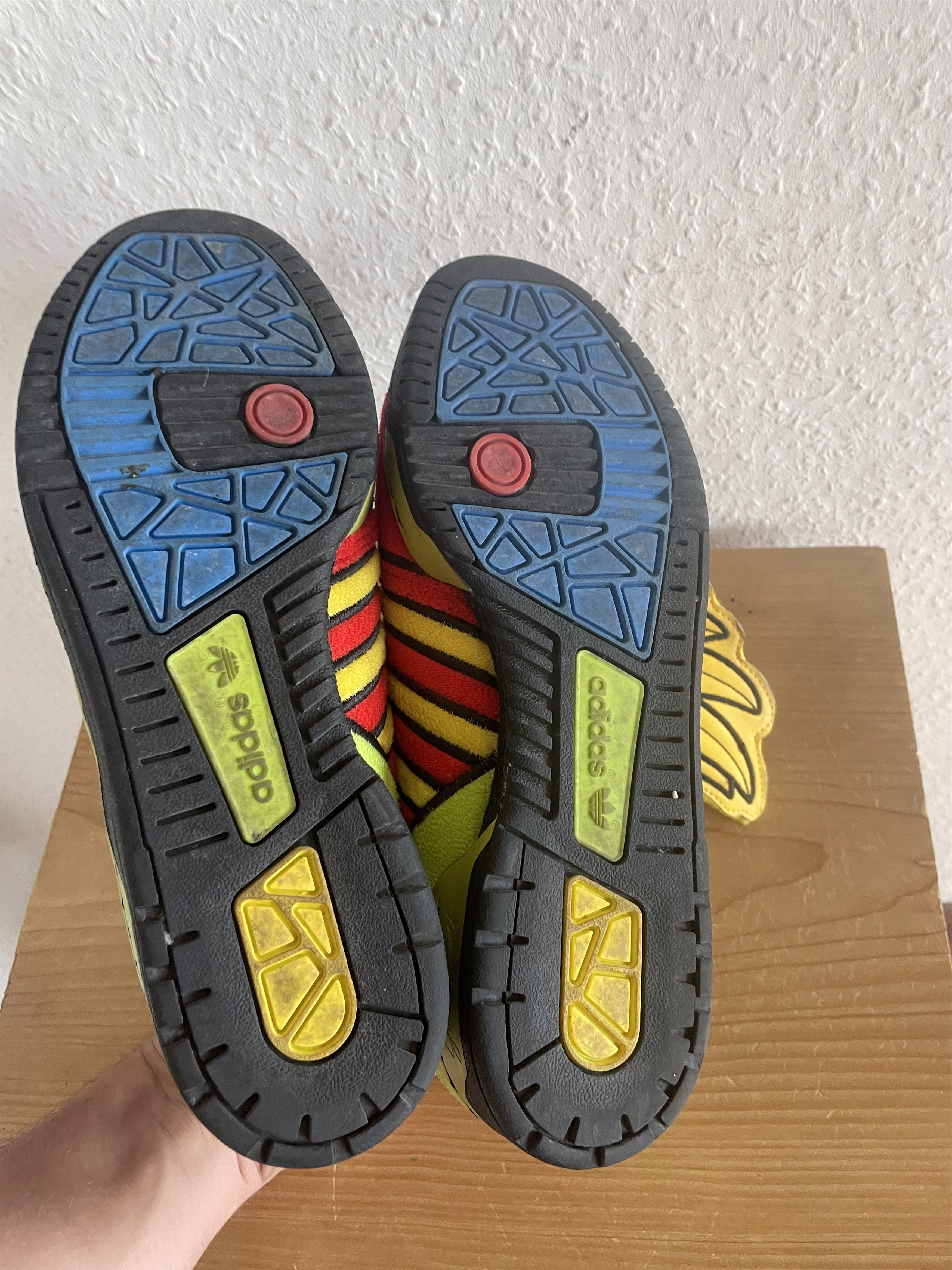 Adidas × Jeremy Scott JS Wings 1.0 Rainbow Fleece Size US 7.5 / EU 40-41 - 6 Thumbnail
