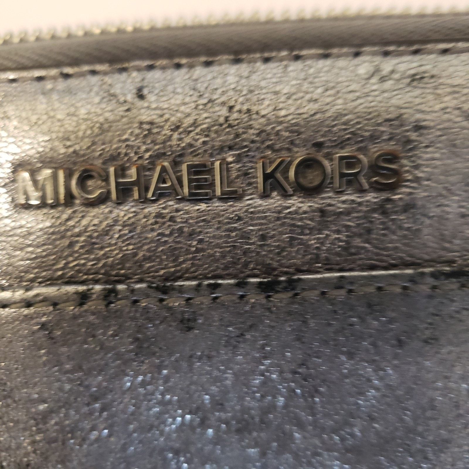 Michael Kors Michael Kors Silver Continental Wrap Around Zipper Wallet 8W Size ONE SIZE - 6 Thumbnail