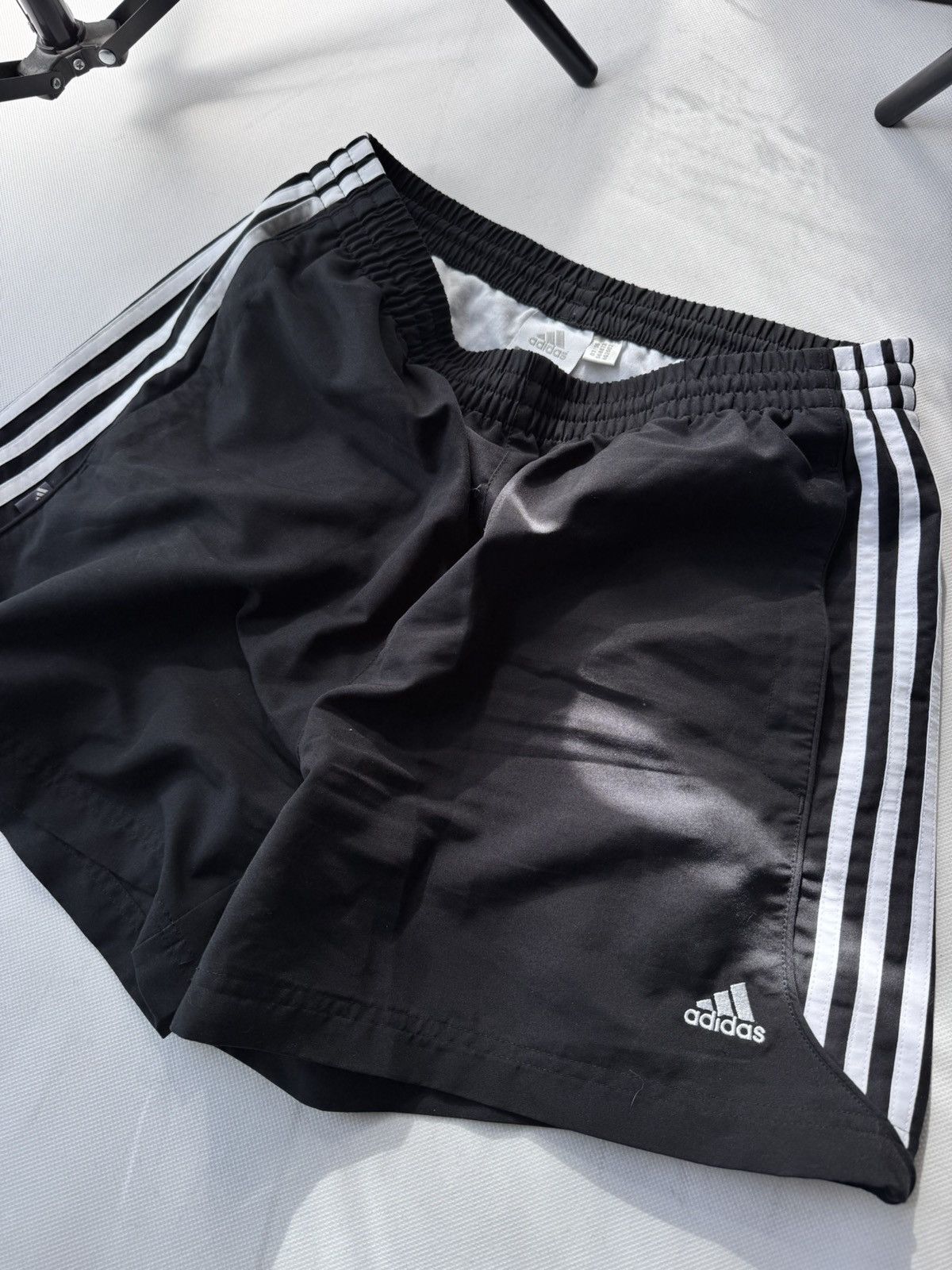 Adidas × Vintage Vintage Y2K Adidas Pinterest Shorts Streetwear 90s Size US 31 - 10 Thumbnail