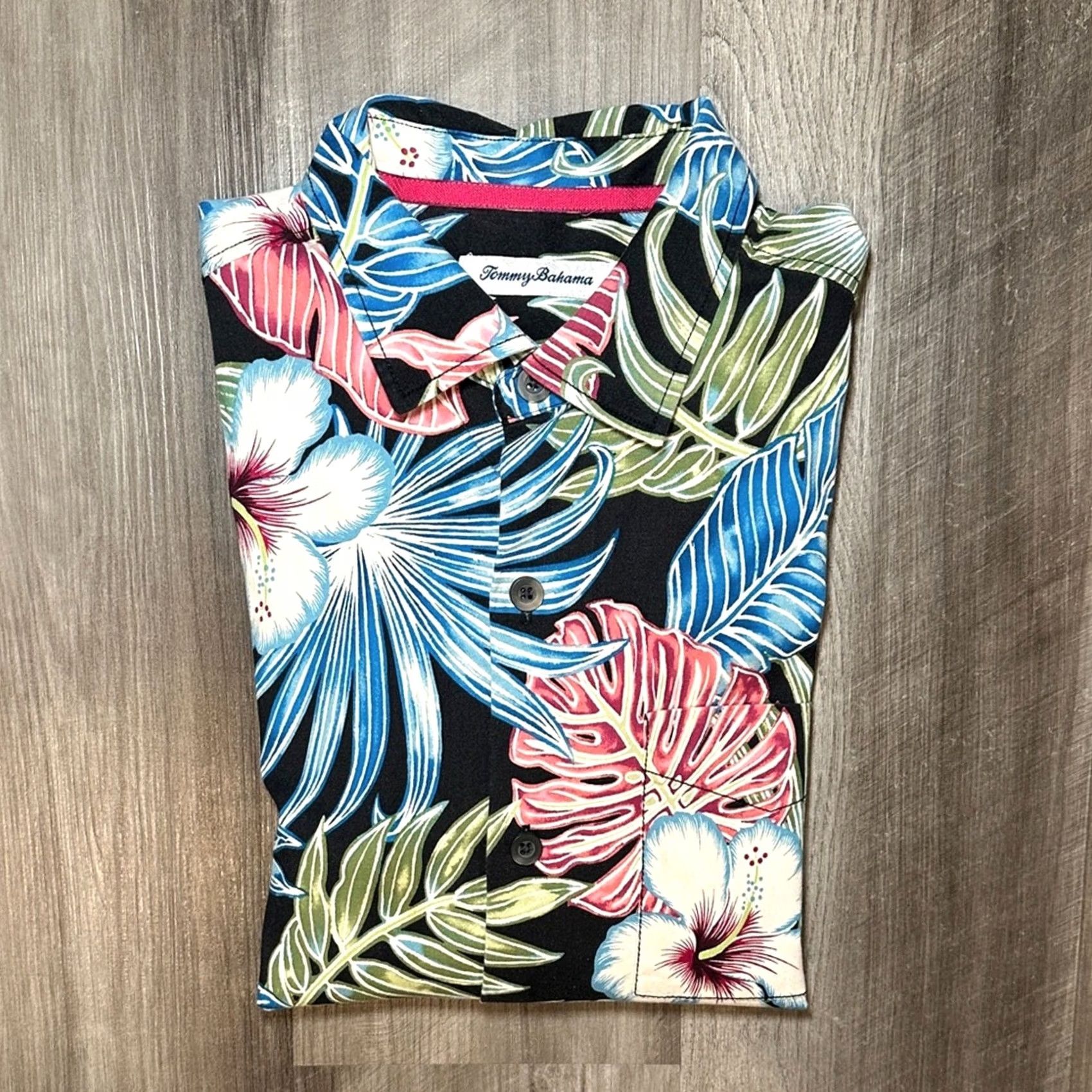 Tommy Bahama VINTAGE Tommy Bahama Konkan Jungle Hawaiian Silk Blend Short Sleeve Button Down Medium Mens Black Shirt Size US 31 - 2 Thumbnail