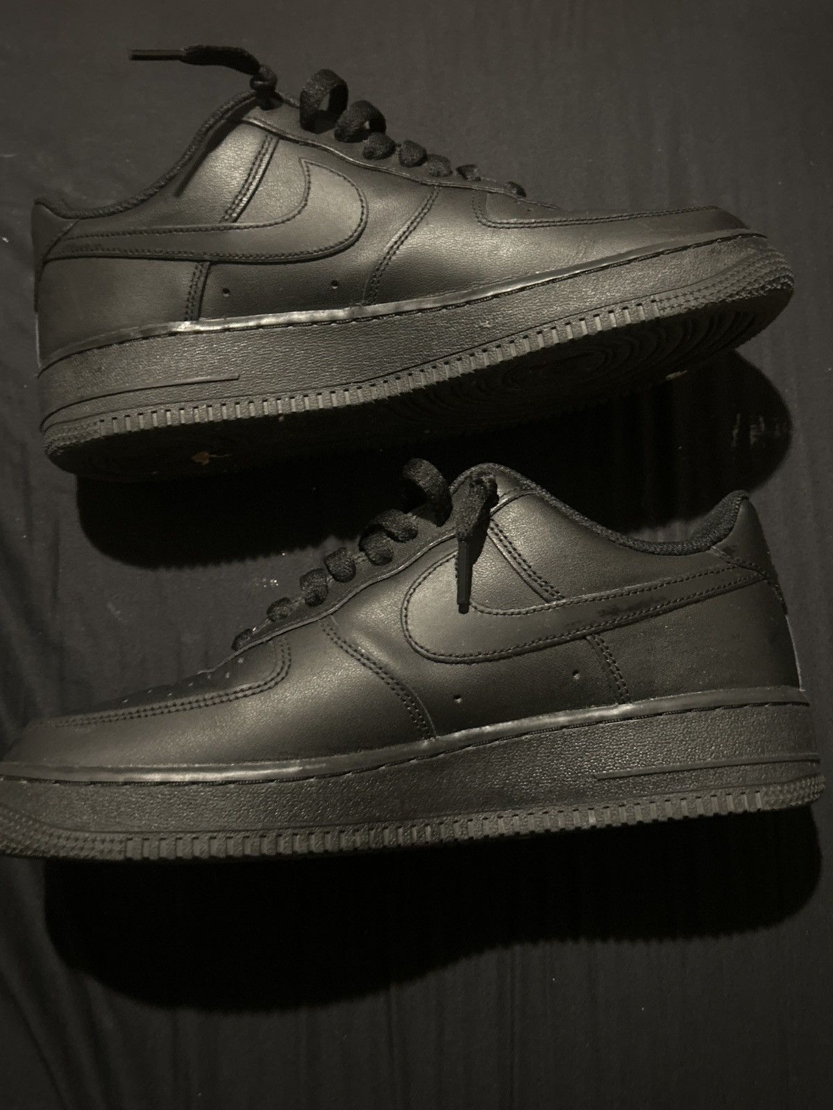 Nike Black Air Force 1s Size US 8.5 / EU 41-42 - 5 Thumbnail