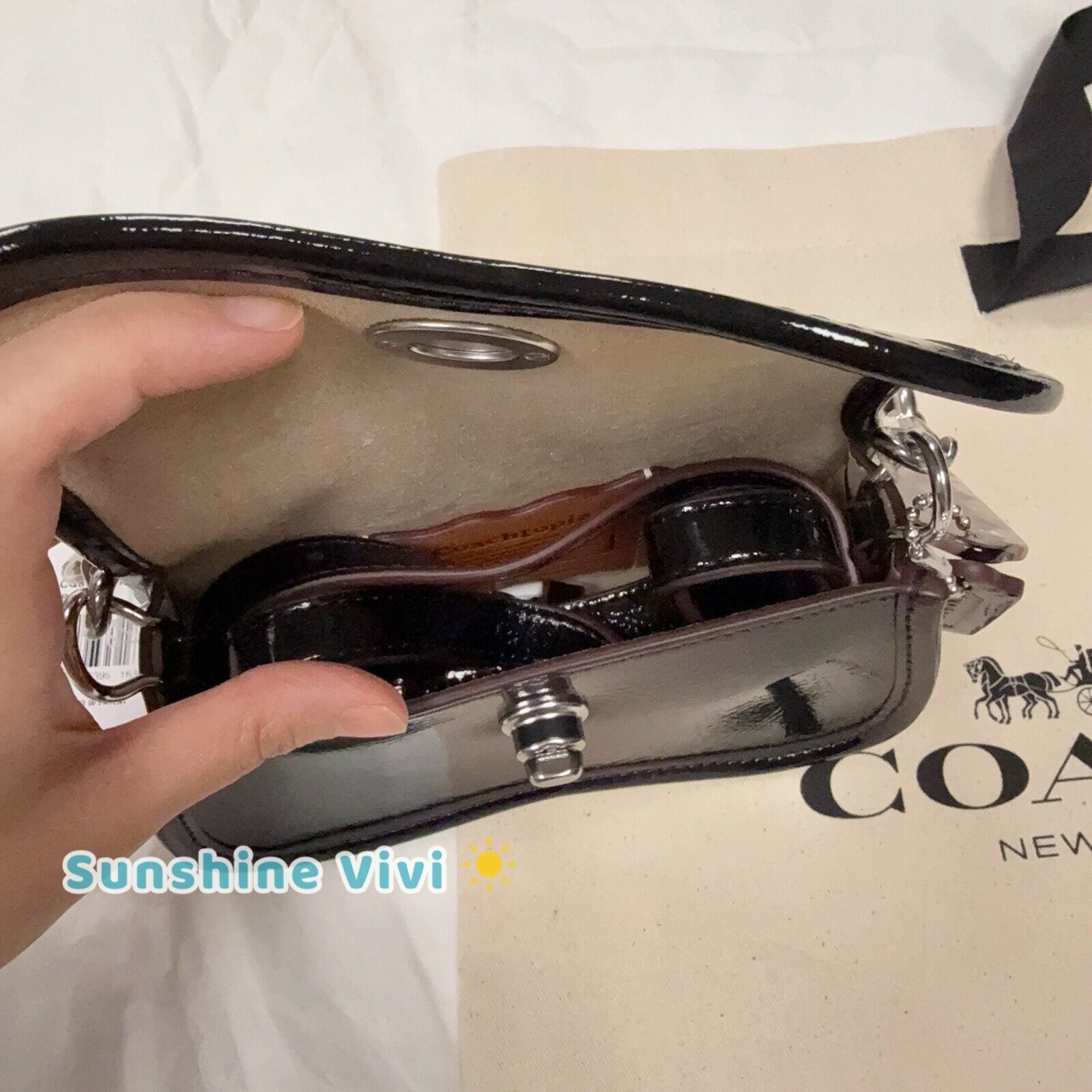 Coach NWT Coach Retail CQ853 Mini Wavy Dinky Bag Size ONE SIZE - 5 Thumbnail
