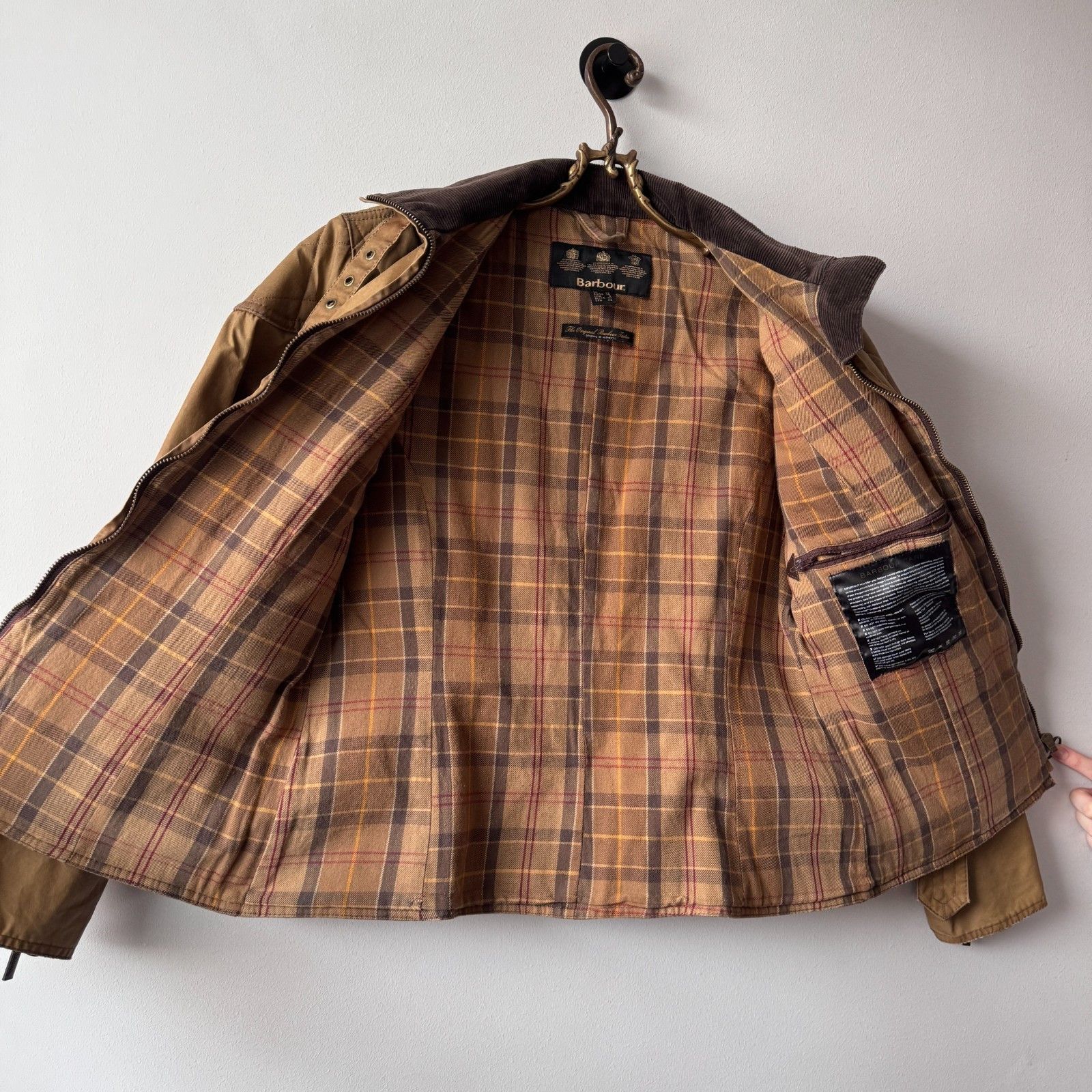 Barbour Barbour International Tartan Wax Biker Jacket Vintage Size M / US 6-8 / IT 42-44 - 13 Thumbnail