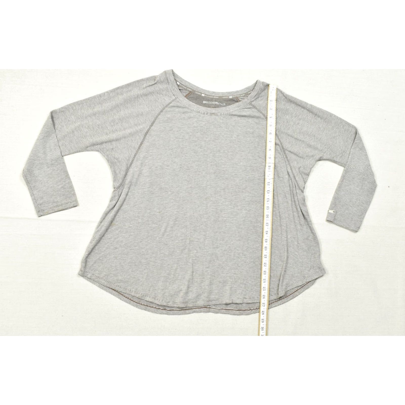 Tommy Hilfiger Tommy Hilfiger Sport Women's XL Gray White Striped Raglan 3/4 Sleeve Knit T-Shirt Size XL / US 12-14 / IT 48-50 - 4 Thumbnail