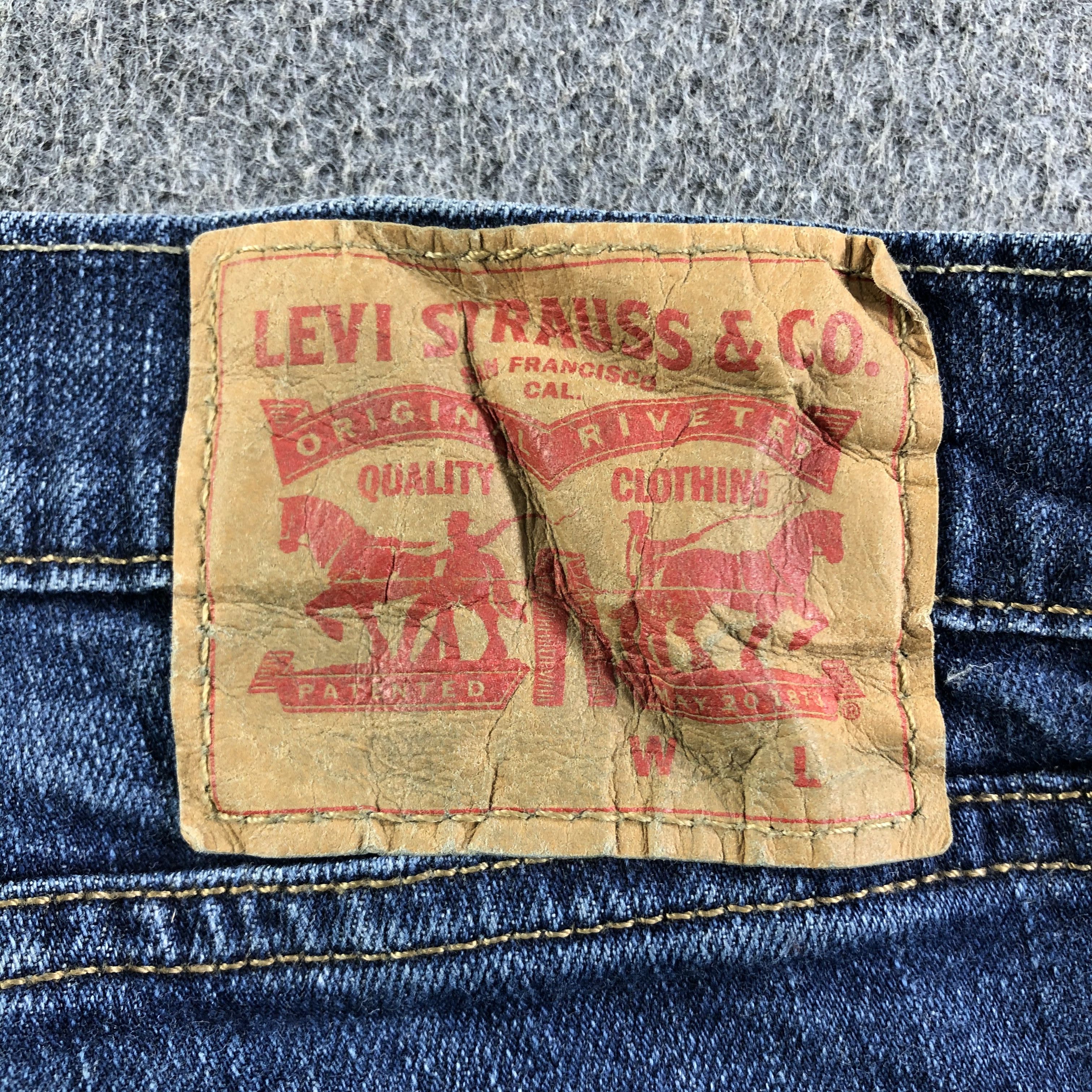Levi's Vintage Blue Wash Levis 505 Jeans-J3343 Size US 31 - 5 Thumbnail