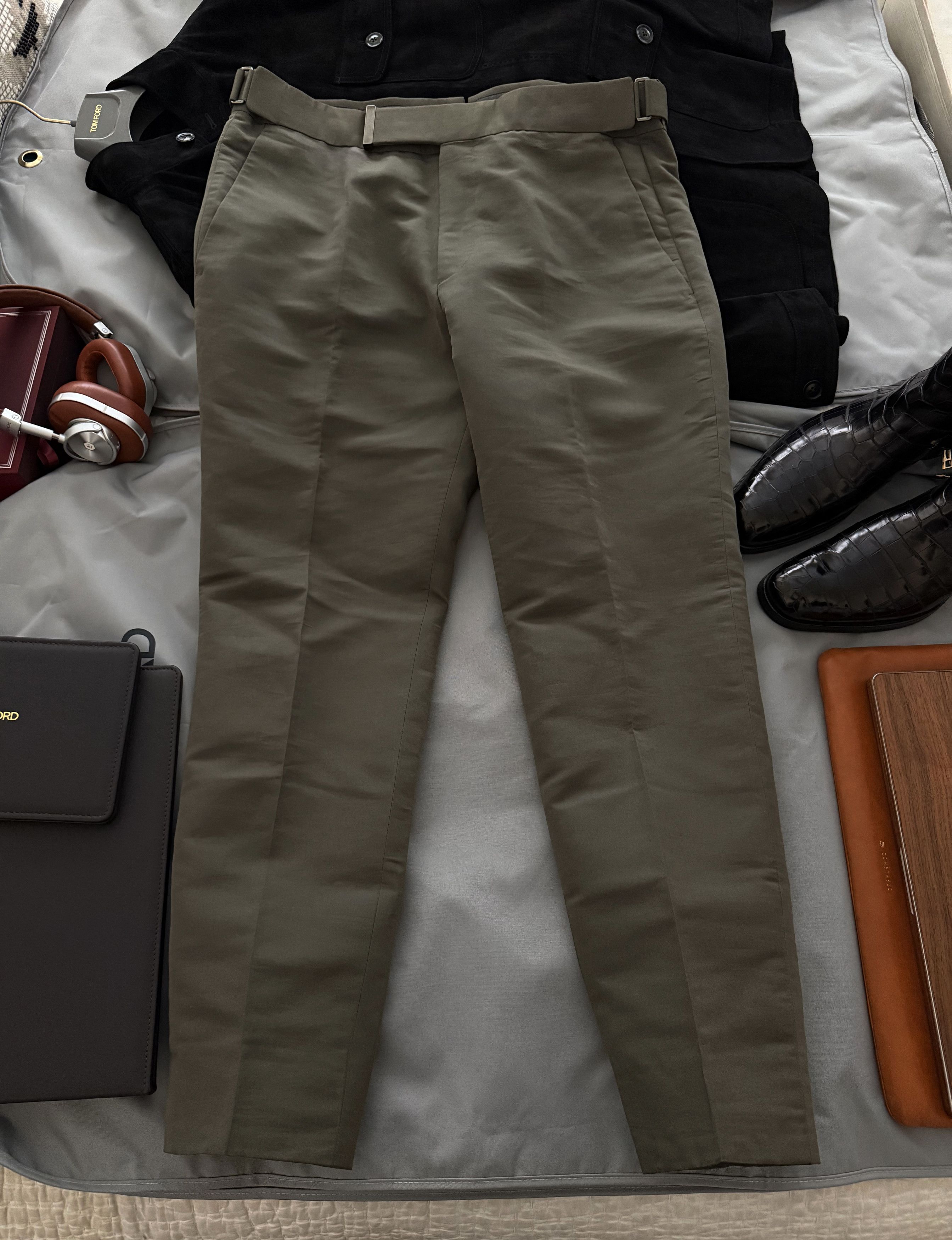 Tom Ford Best Dressed Rare $2,400 w/tax Metal Clip Silk Blend Pants Size US 34 / EU 50 - 16 Thumbnail