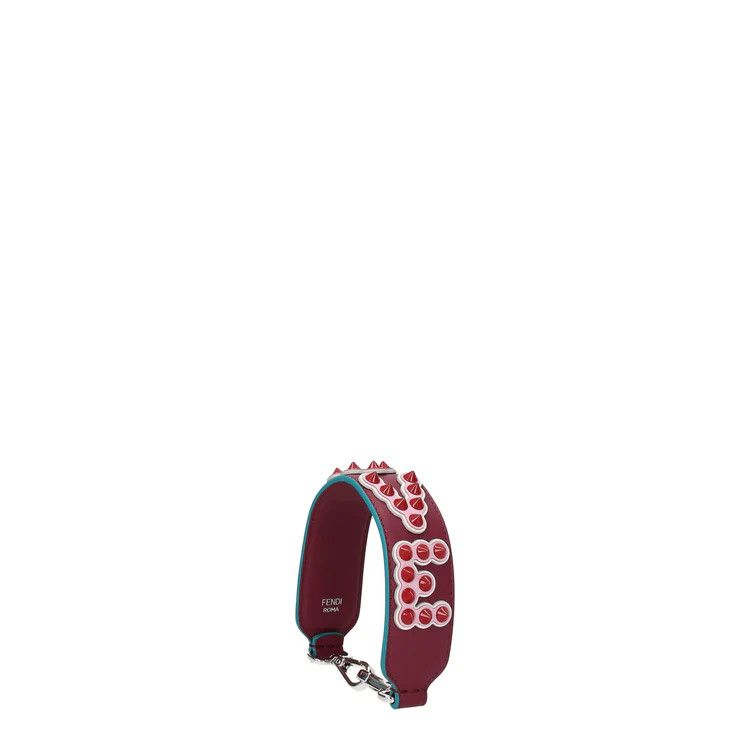 ob1o1e1124 Size: OS / Leather Shoulder Strap in Violet