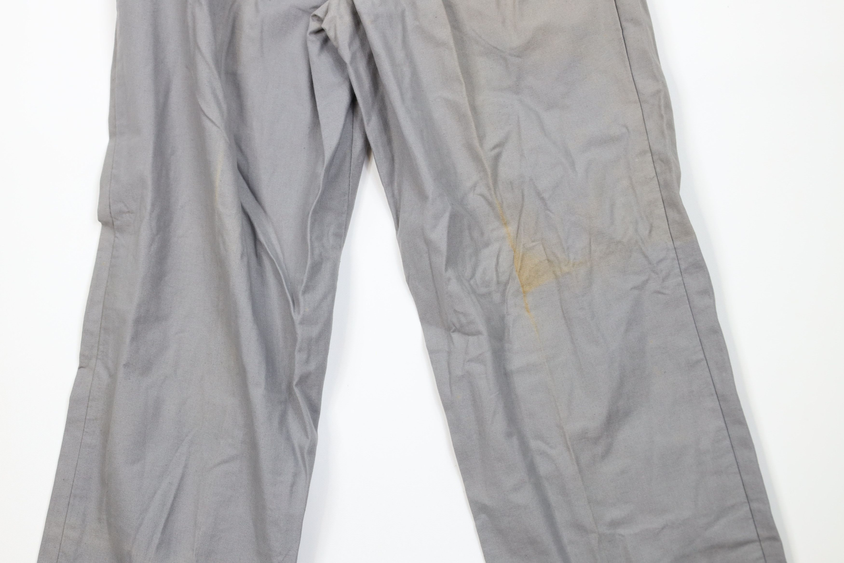 Nike Deadstock Vintage 80s Nike Basketball Pants Gray Cotton Size US 34 / EU 50 - 14 Thumbnail