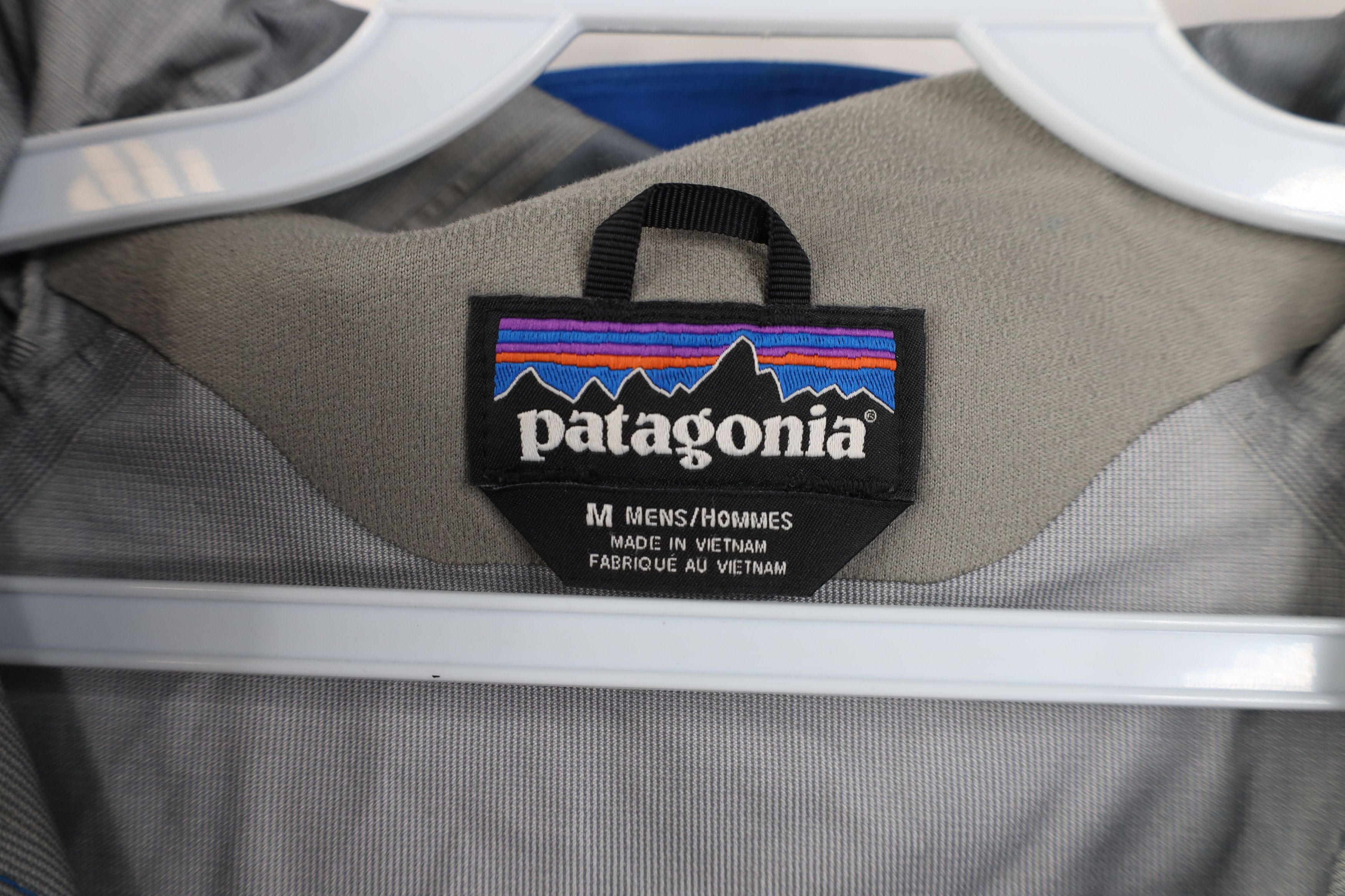 Patagonia Patagonia Waterproof Granite Crest Hooded Rain Jacket Size US M / EU 48-50 / 2 - 10 Thumbnail
