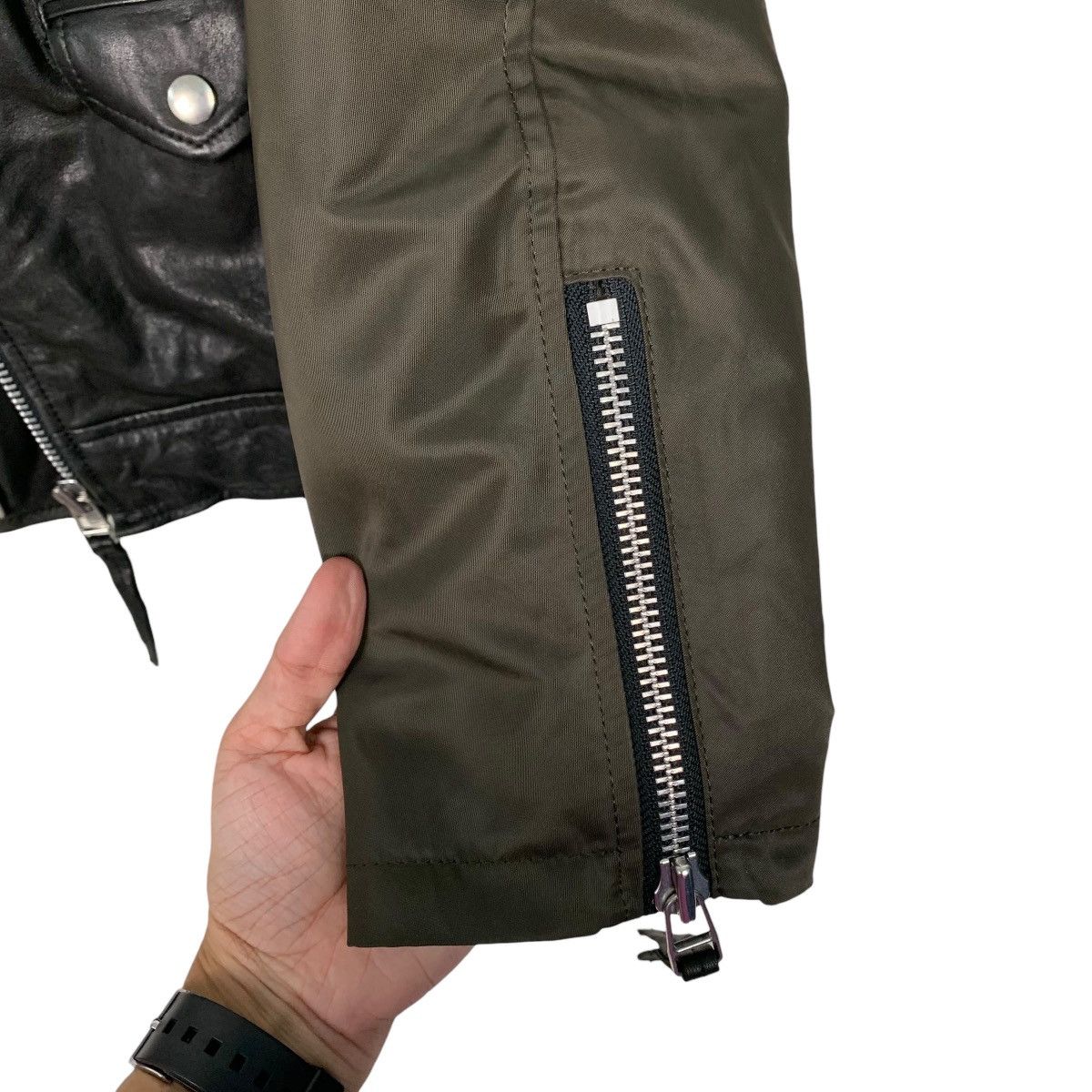 Japanese Brand Realized Works Double Colar Motorcycle Leather Jacket Size US S / EU 44-46 / 1 - 13 Thumbnail